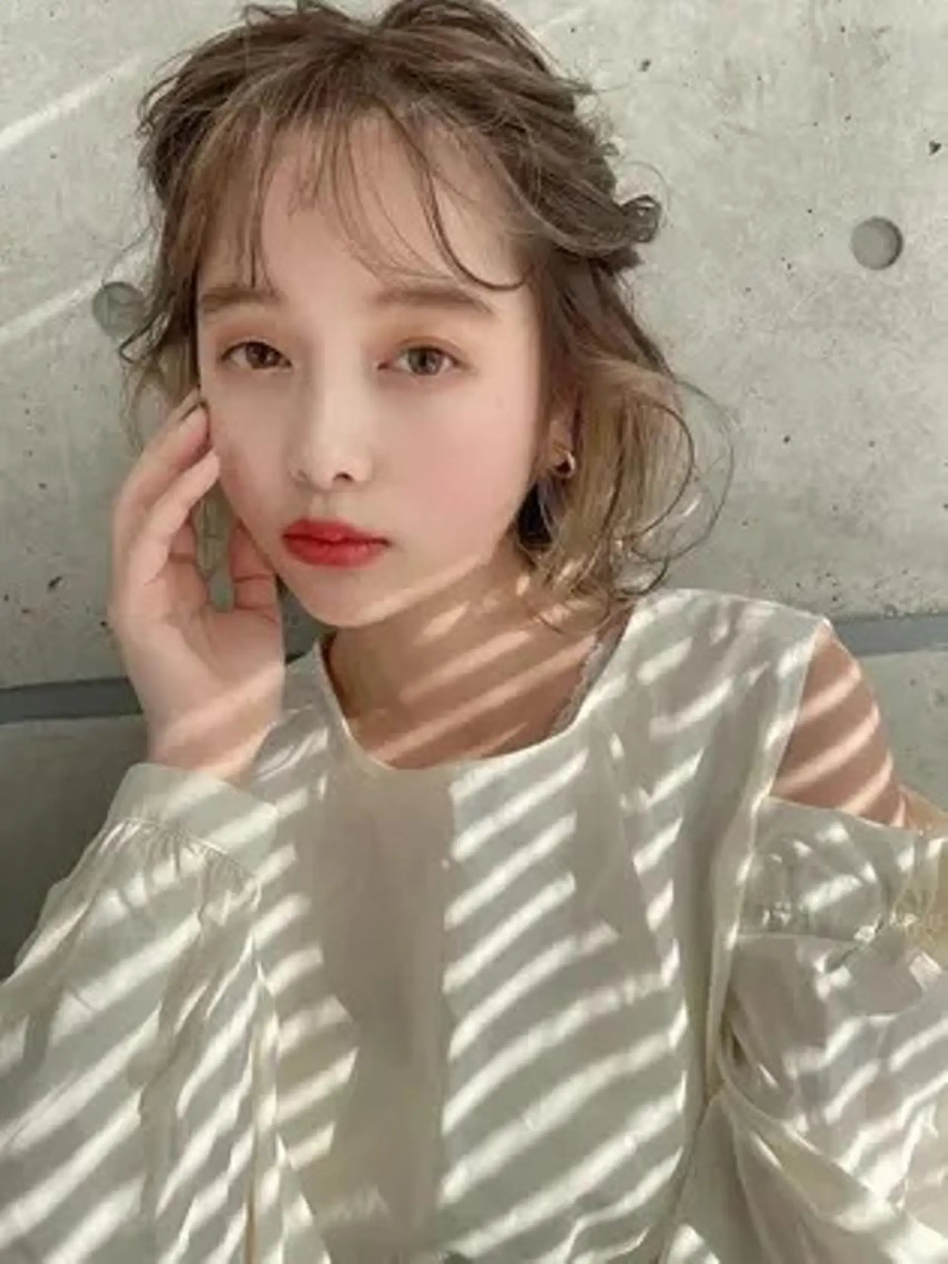 ミディアム 冬の暗髪透明感 ❄️CANDY❄️のヘアスタイル