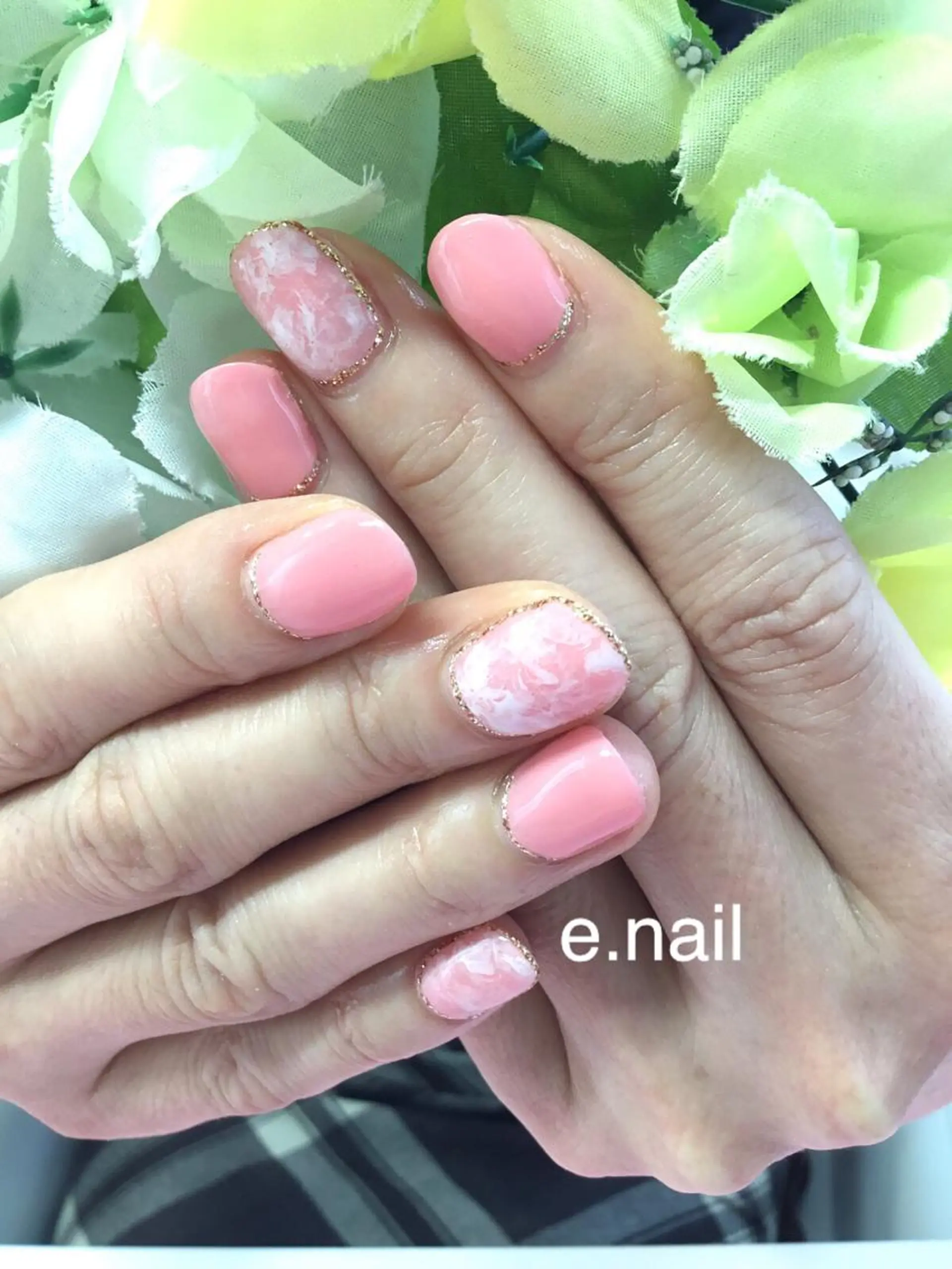 ネイル e.nail所属・和賀井 恵理のネイルデザイン