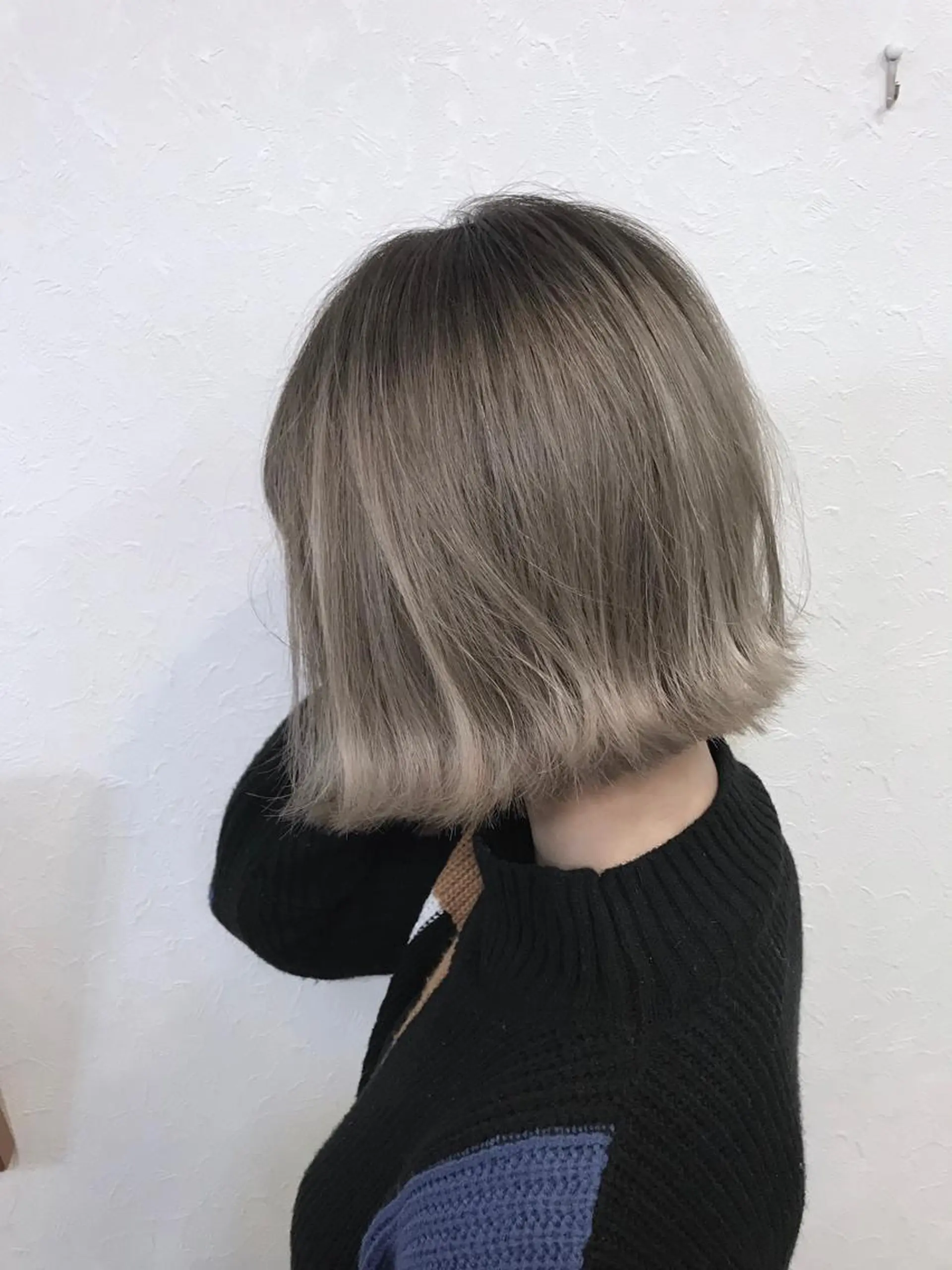 ショート カラー 切りっぱなしボブ ベージュカラー ボブ ていねい技術No.1 🌈諏訪 健太のヘアスタイル