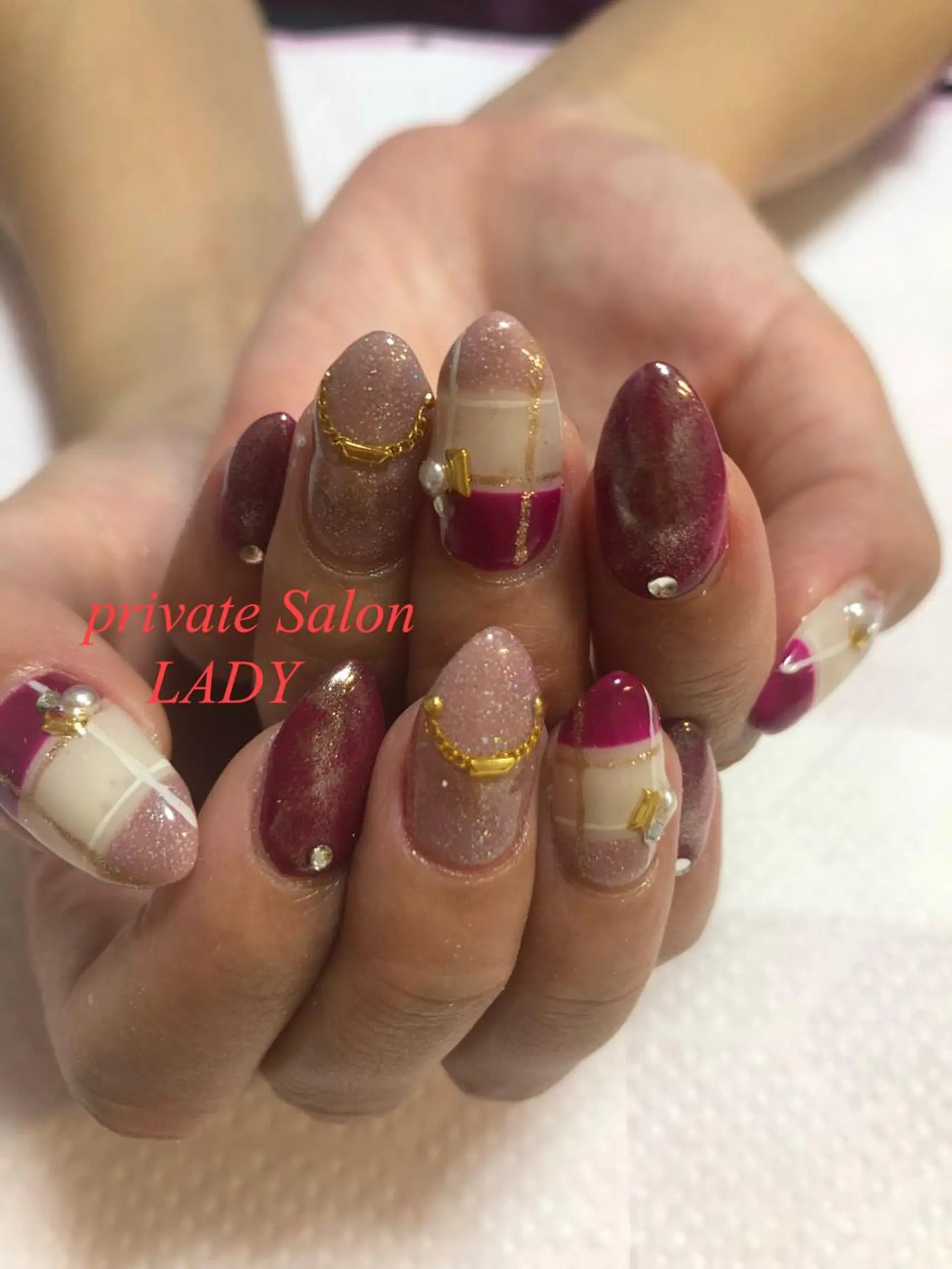 ネイル ハンドネイル 桜田 麻菜のネイルデザイン