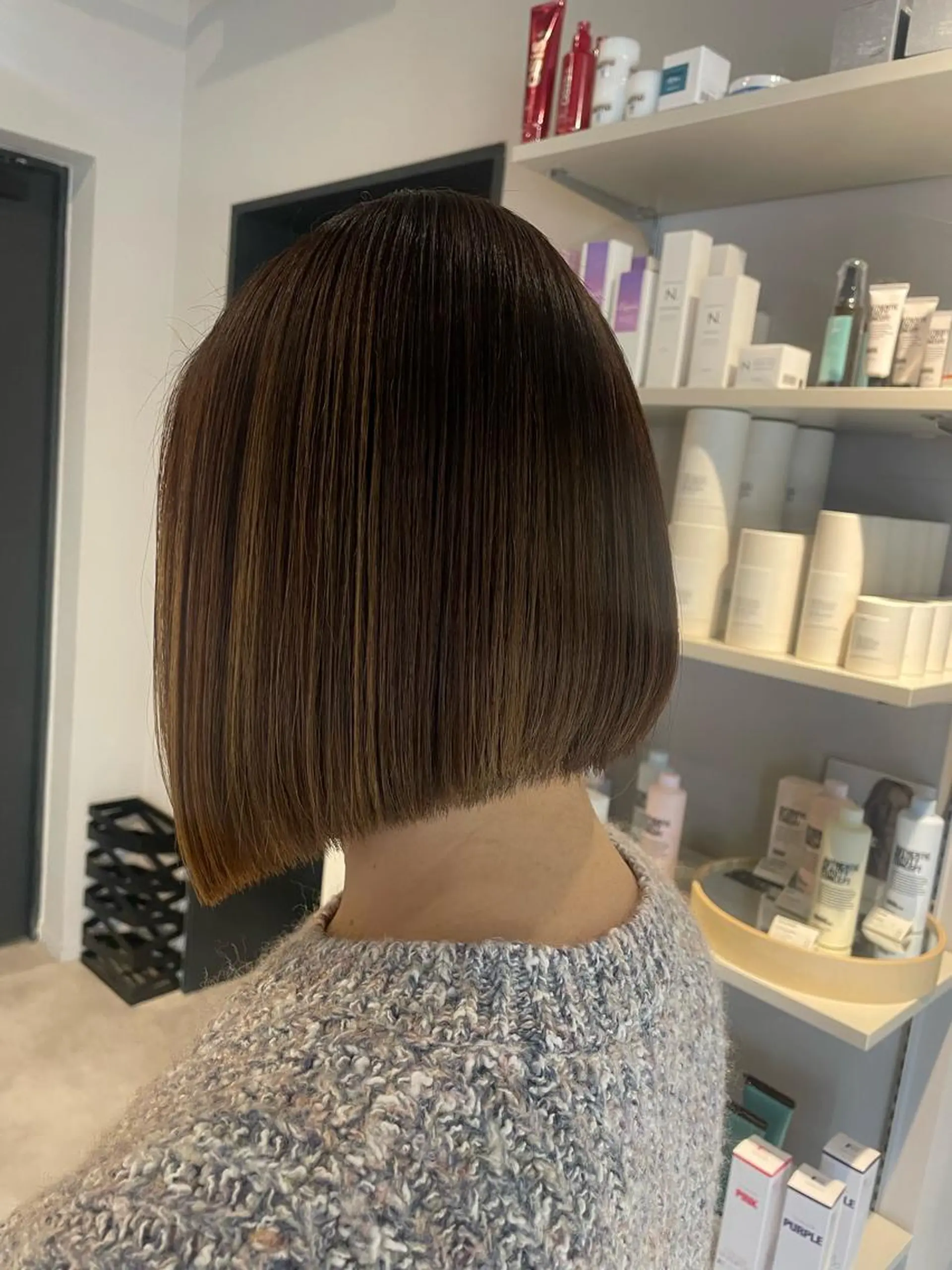 ミディアム カラー 酸性ストレート ブリーチ👩‍🦳/ ‪✂︎MANAMIのヘアスタイル