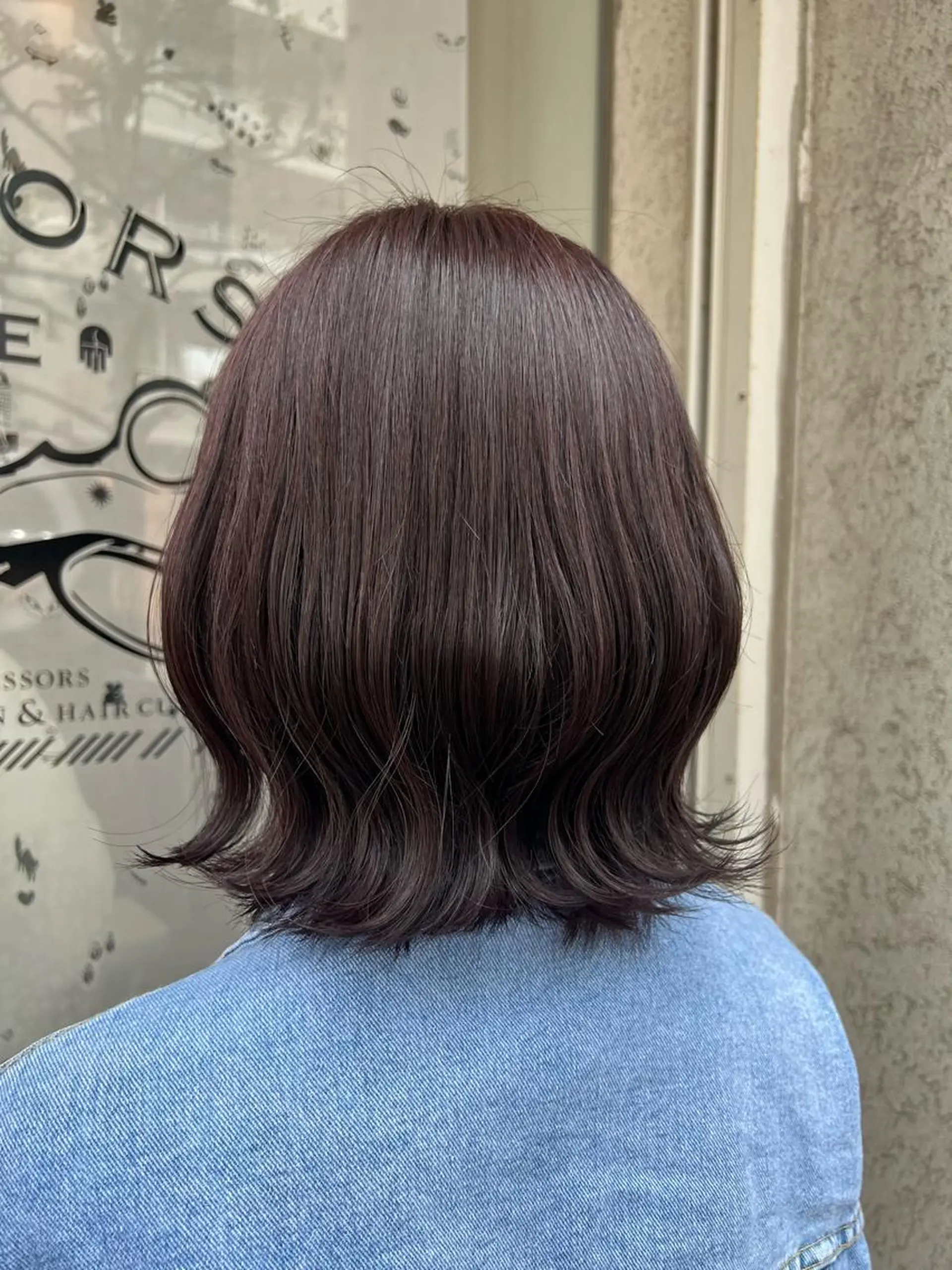 ミディアム カラー haru .のヘアスタイル