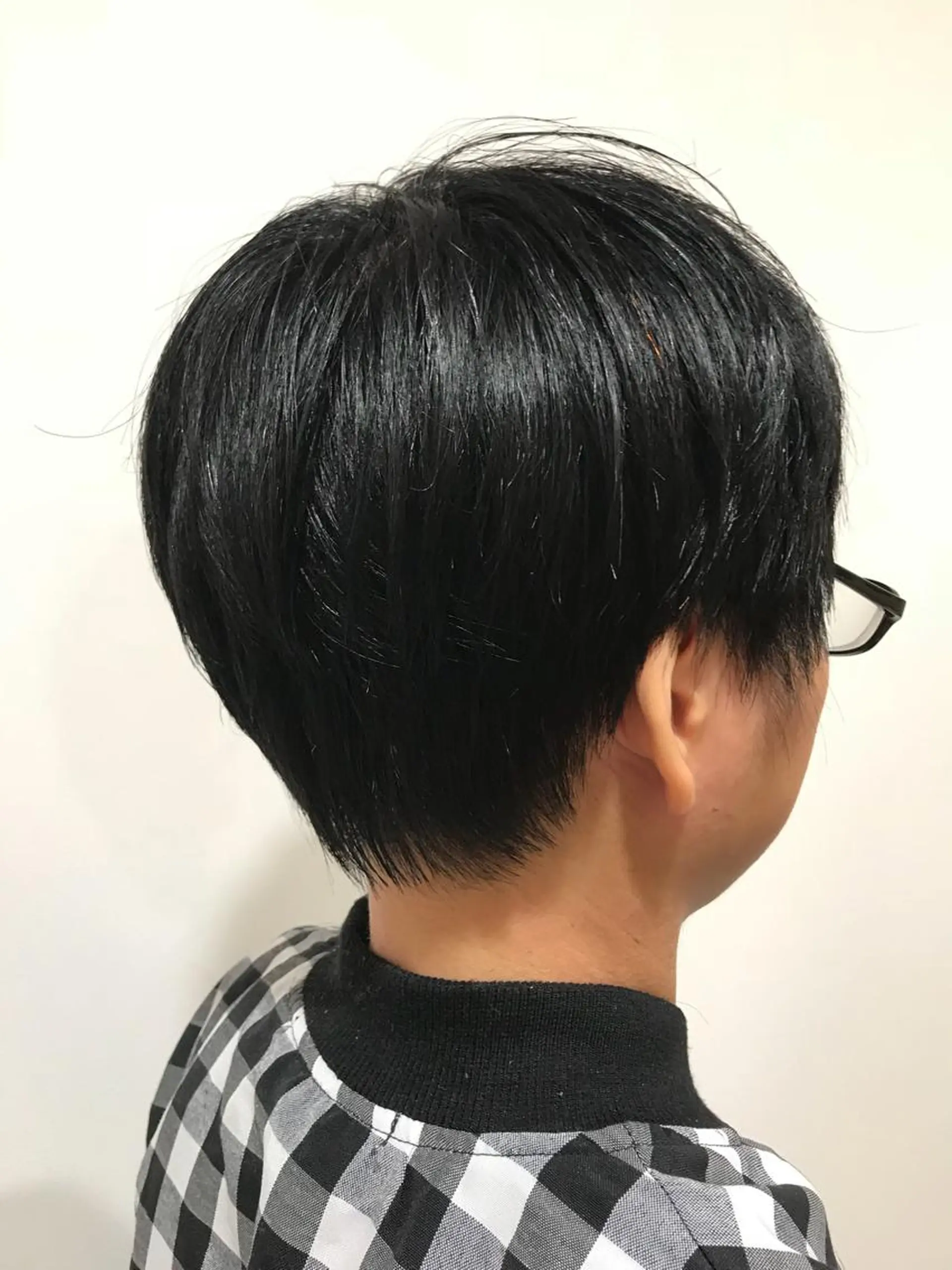 ショート 暖色カラー🍊 ボブ🌿顔周りcutのヘアスタイル