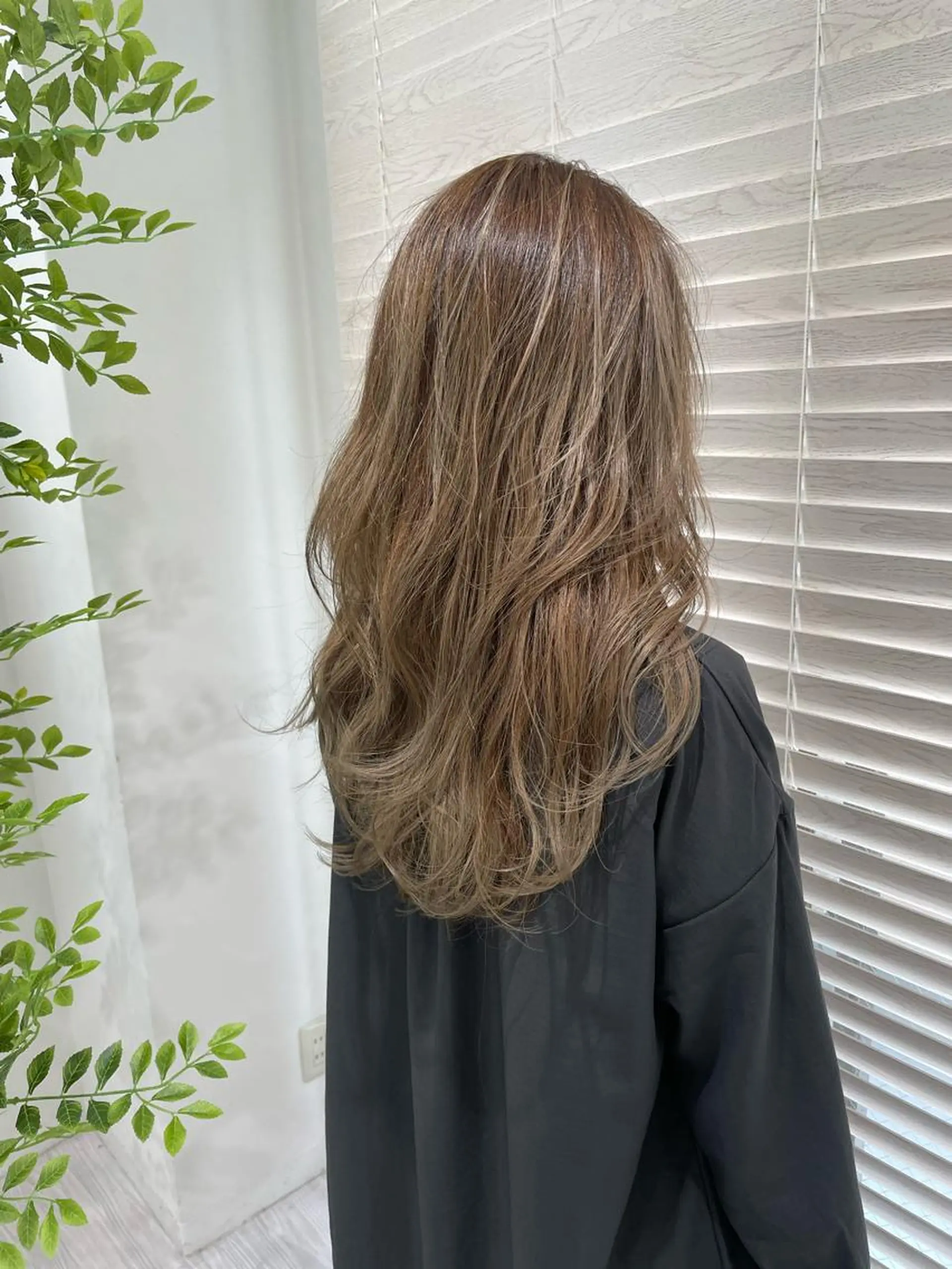 ロング カラー Nero✂︎ officialのヘアスタイル