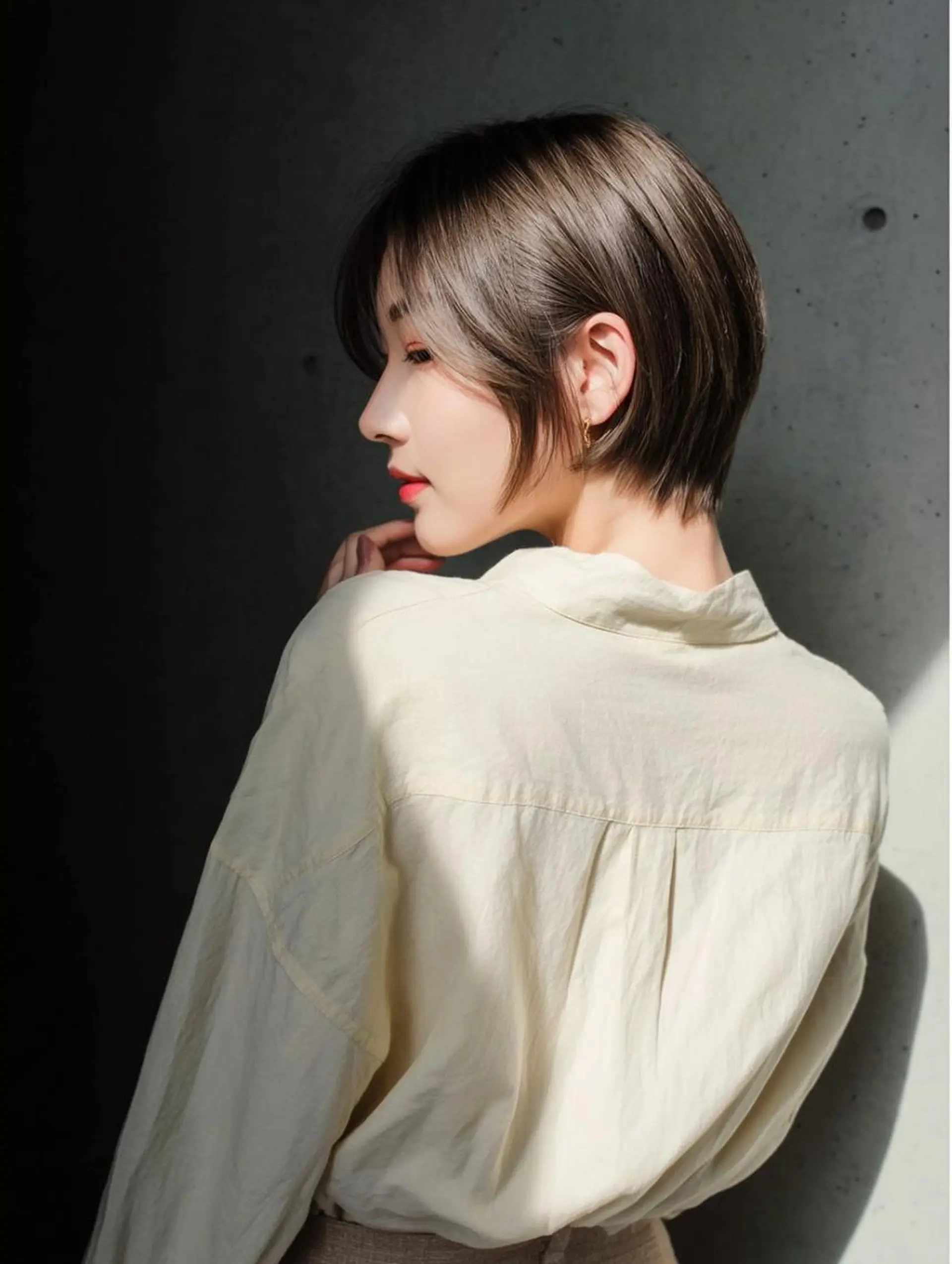 ショート レイヤーカット 小顔カット ブリーチお任せ🫧 tokute高円寺のヘアスタイル