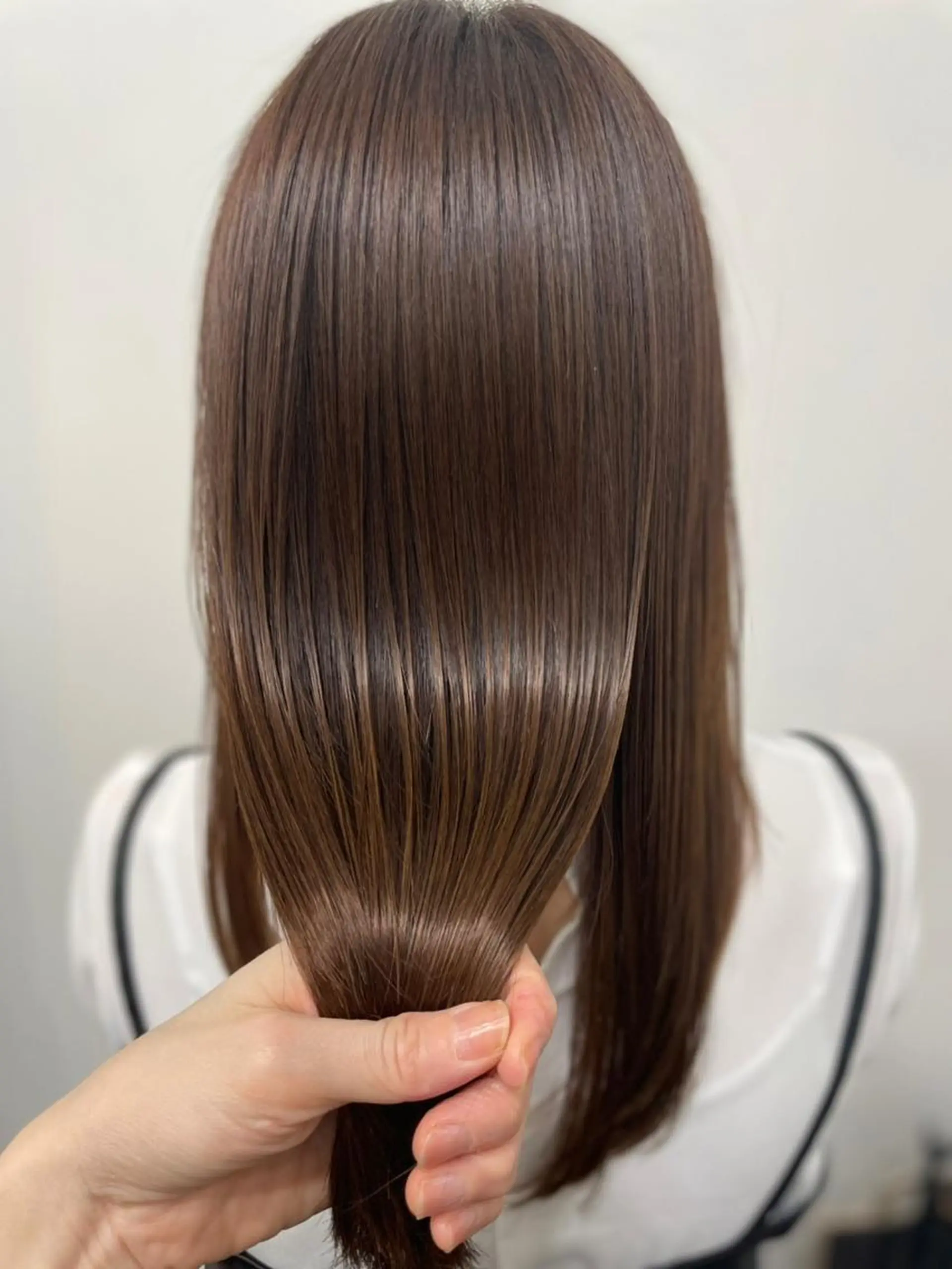 ロング カラー ヘアアレンジ 成人式 アディクシーカラー アッシュ バレイヤージュ ミストバング N° +aero 横浜のヘアスタイル