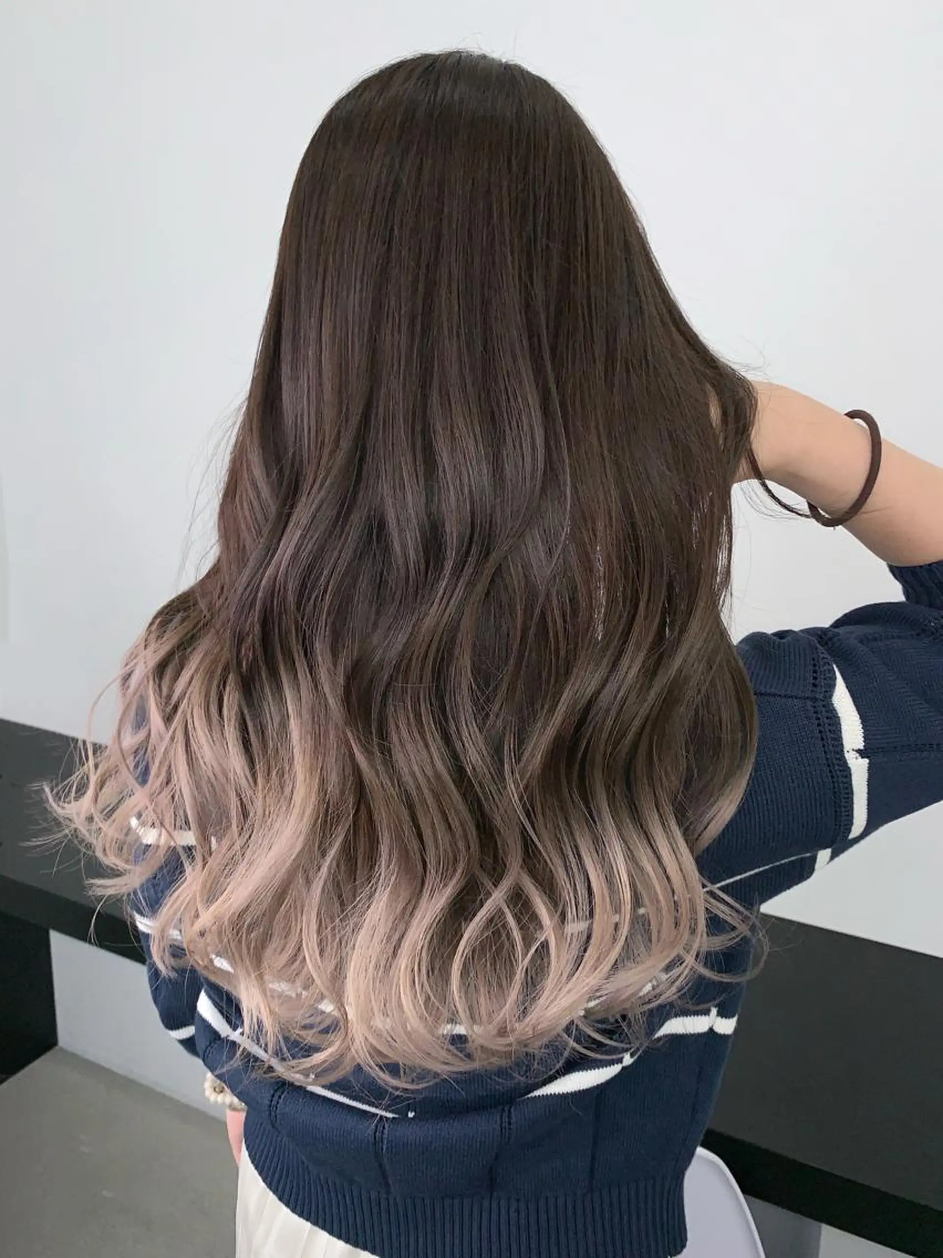 ロング LINOET名古屋所属・ダブルカラー🩶上村 純妃🩶名駅徒歩5分のヘアスタイル