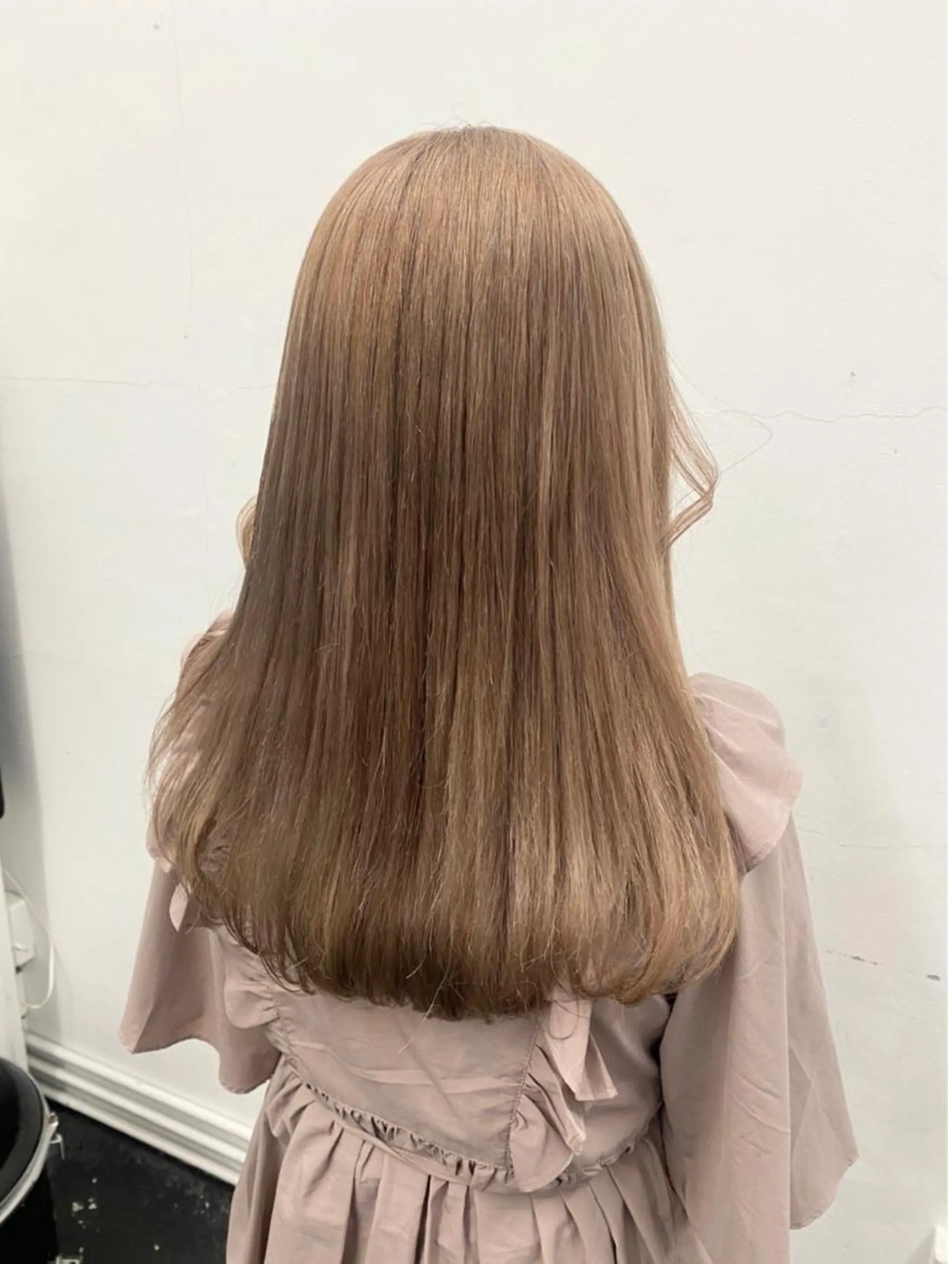 セミロング カラー パーマ ヘアアレンジ メンズ キッズ ネイル マツエク・マツパ アイブロウ メンズバレイヤージュ メンズブリーチ メンズハイライト メンズインナーカラー メンズウルフカット カット ヘアカラー トリートメント nico TOKYO 渋谷所属・ブリーチ　ハイトーン 特化🌈フジタハルキのヘアスタイル