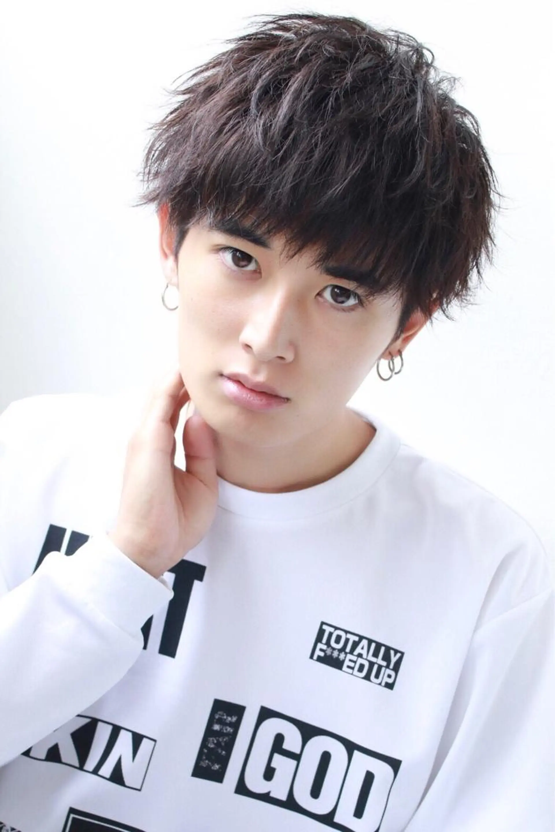 ショート カラー パーマ メンズ マッシュ メンズパーマ メンズショート メンズウルフカット ショートヘア ヘアカラー トリートメント ヘッドスパ ヘアセット 赤み消し🌿 透明感カラー🫧のヘアスタイル