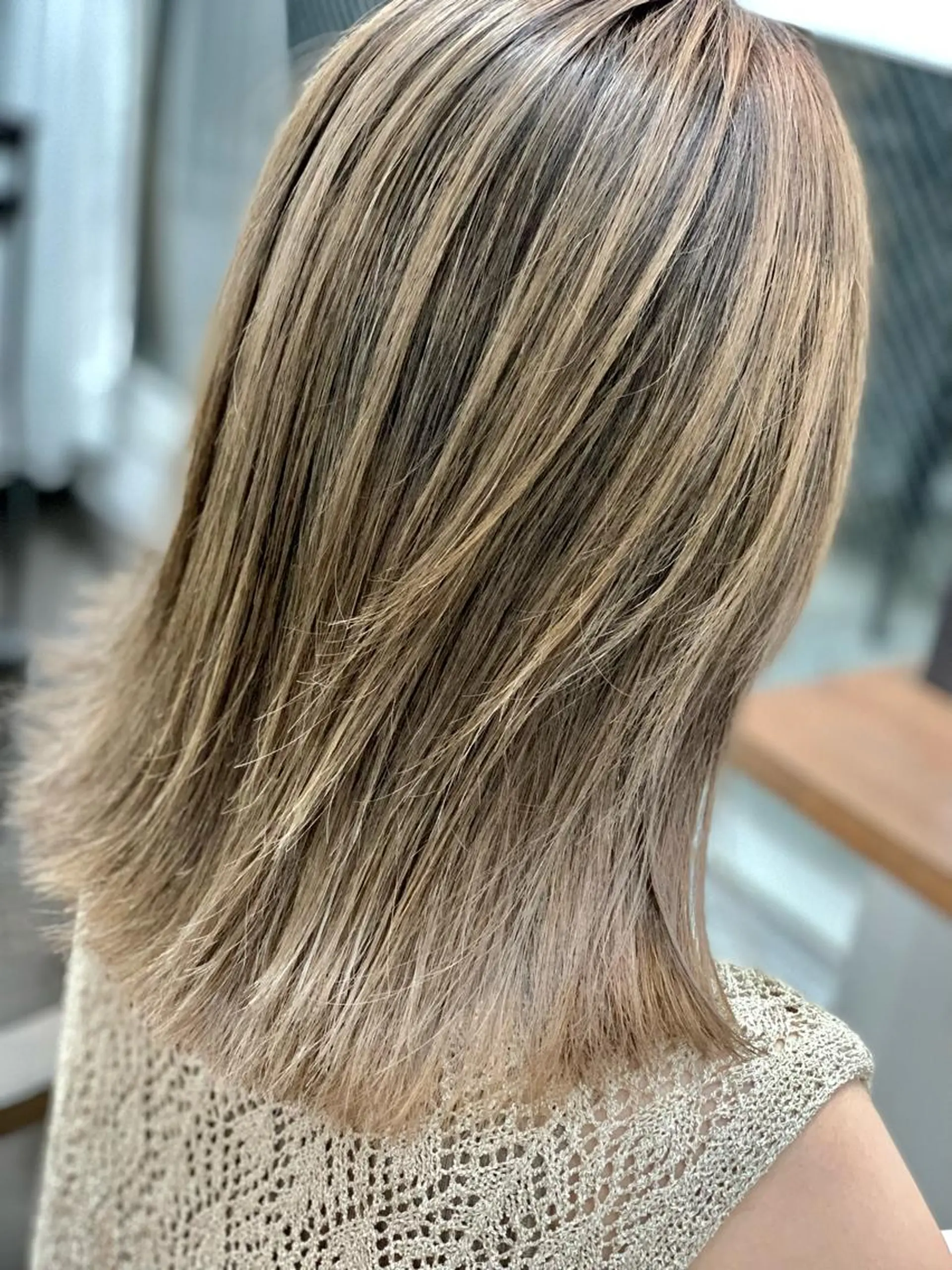ミディアム レイヤーカット カット ヘアカラー 縮毛矯正 トリートメント ブリーチ毛に縮毛矯正 ✨カラー✨山田 正幸のヘアスタイル