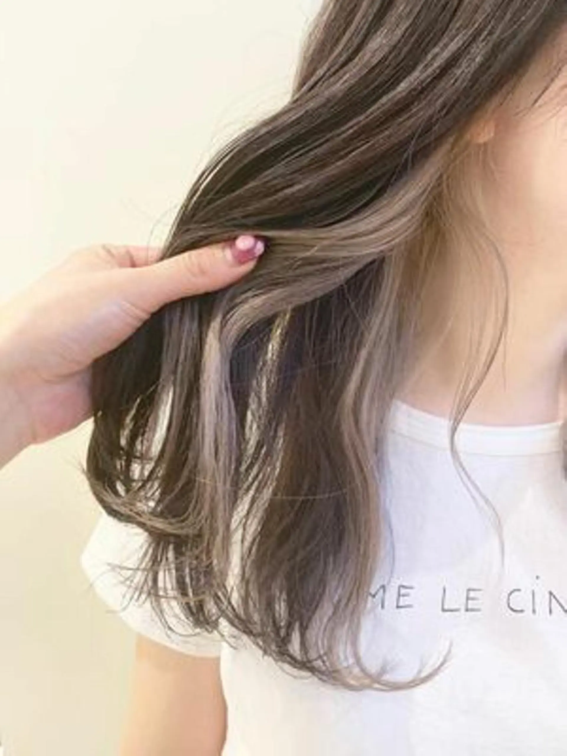 セミロング カラー VALOR所属・✨ミニモ学割のみ✨ 学生さま応援企画ですのヘアスタイル