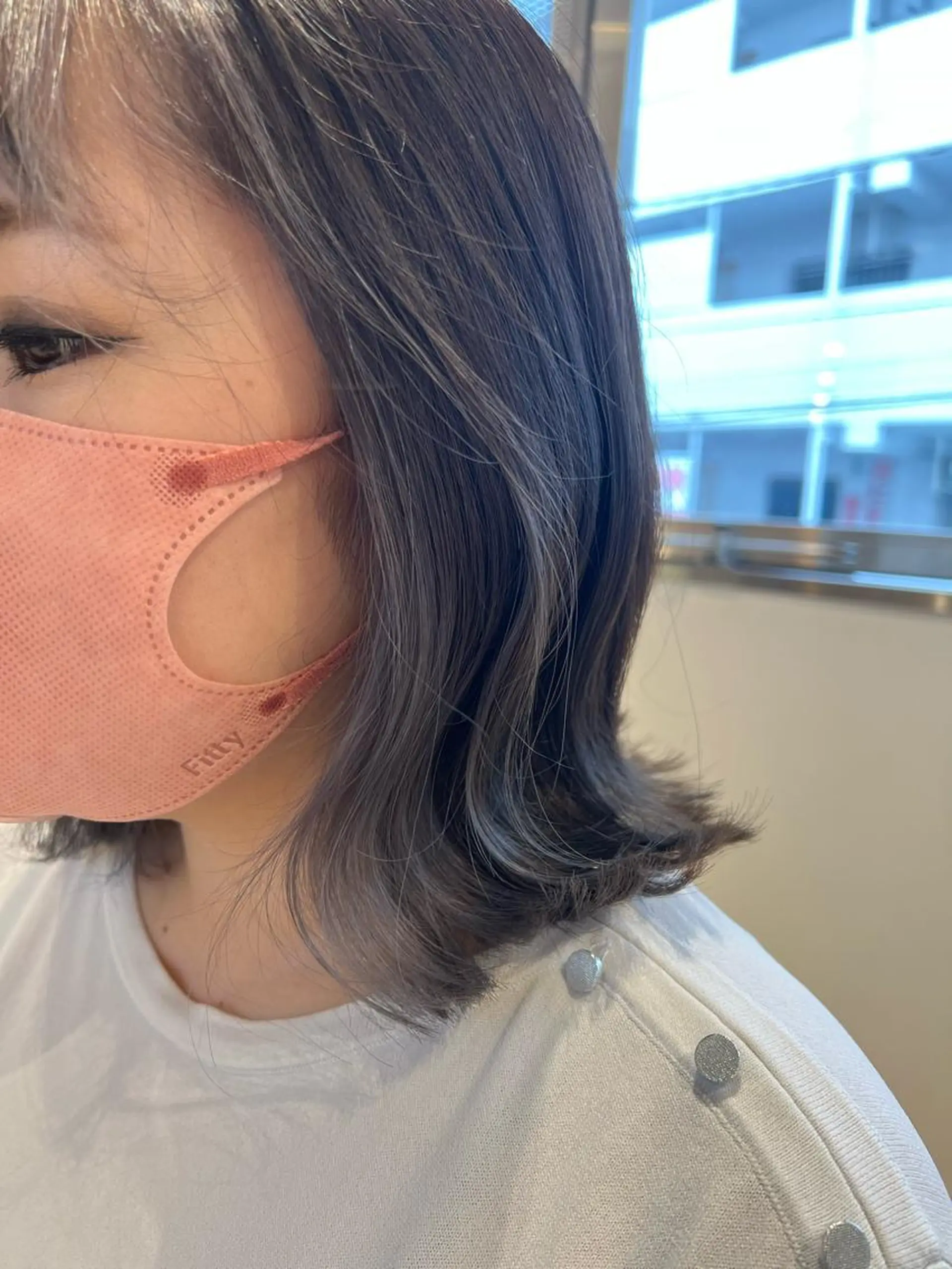 カラー 久永 菫のヘアスタイル