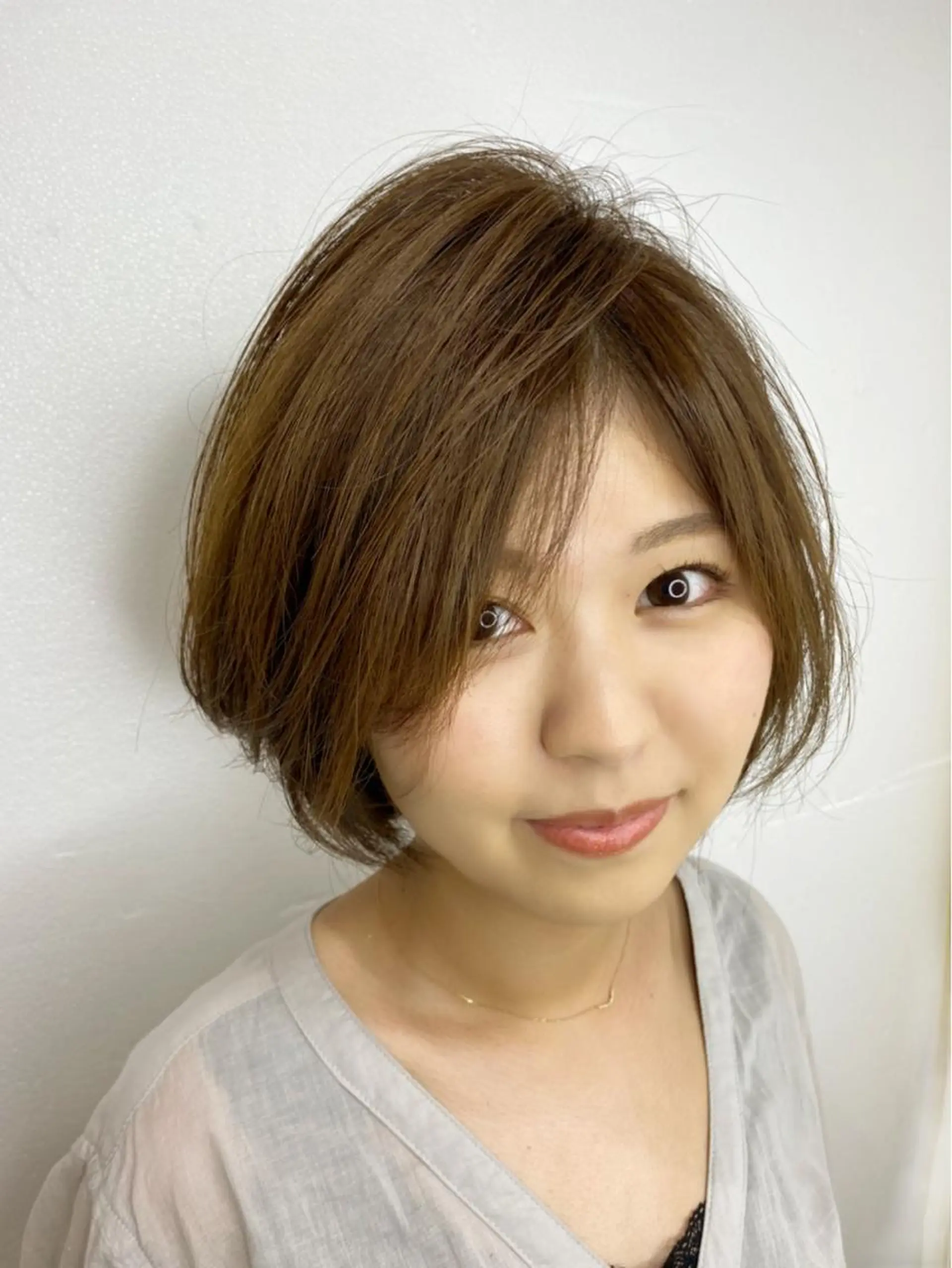 ショート カラー 髪質改善 トリートメント セレスト心斎橋所属・上田 篤史のヘアスタイル