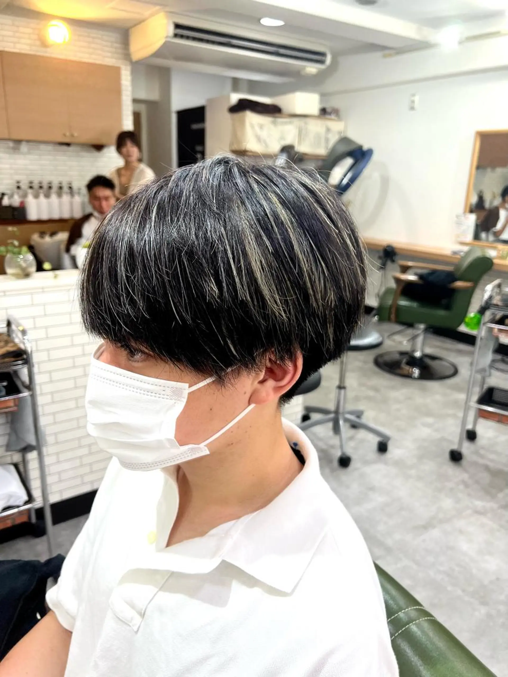 ショート Clochette所属・江原 通仁のヘアスタイル