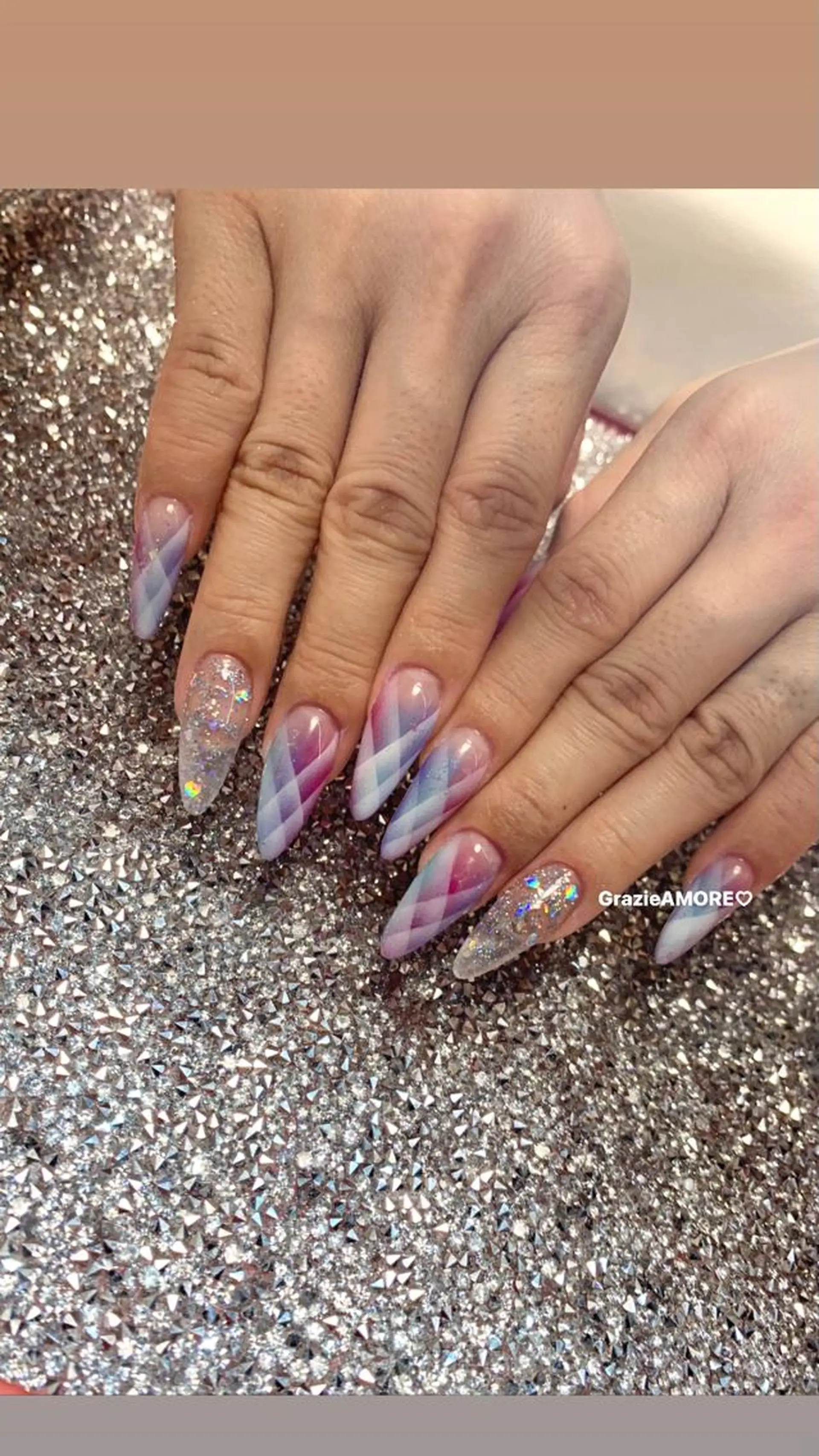 ネイル ハンドネイル Grazie AMOREのネイルデザイン