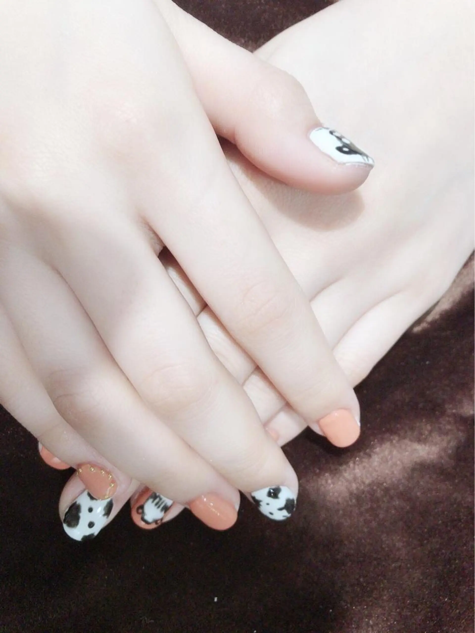 ミディアム ネイル マツエク・マツパ 指名支持率NO.1 スタイリストのヘアスタイル