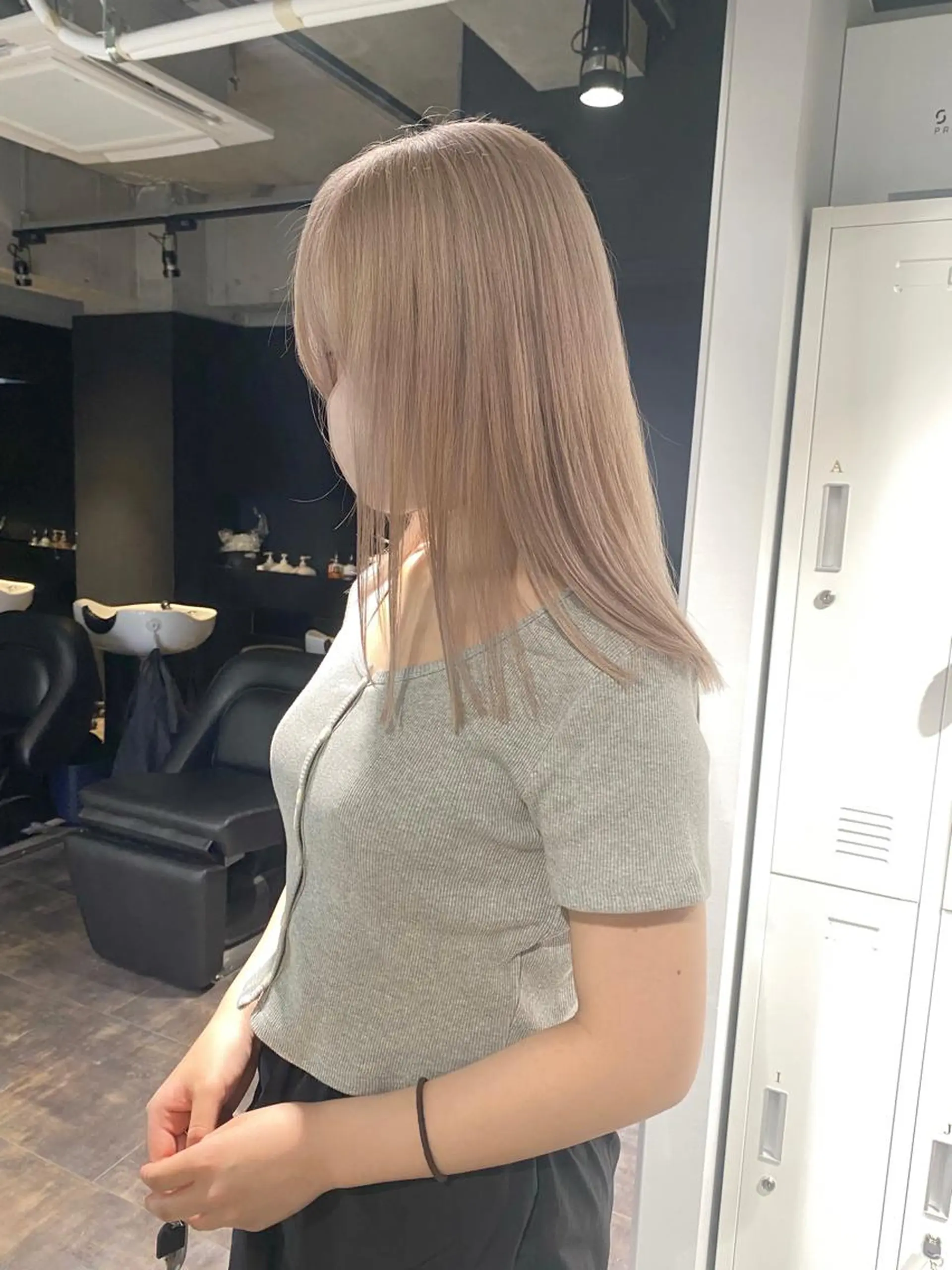 カラー DAO所属・𝐚𝐨𝐢/ DAOのヘアスタイル