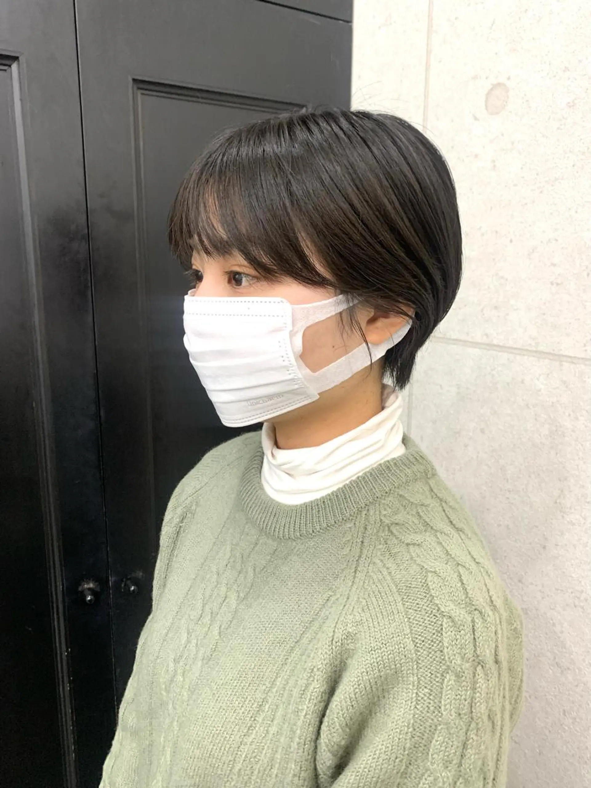 ショート レイヤー ハイトーン 暖色⭐︎KANAKOのヘアスタイル