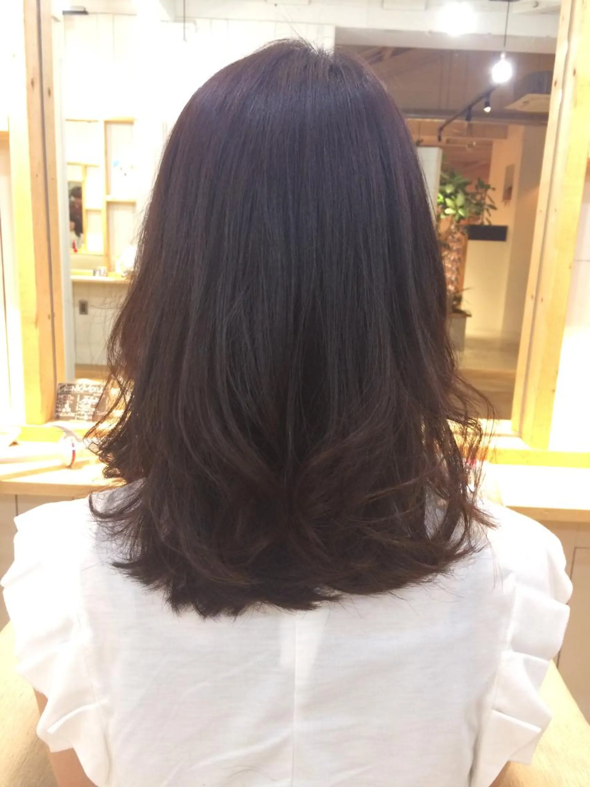 ミディアム カラー アッシュ ピンクカラー ピンクアッシュ DEE okazakiのヘアスタイル