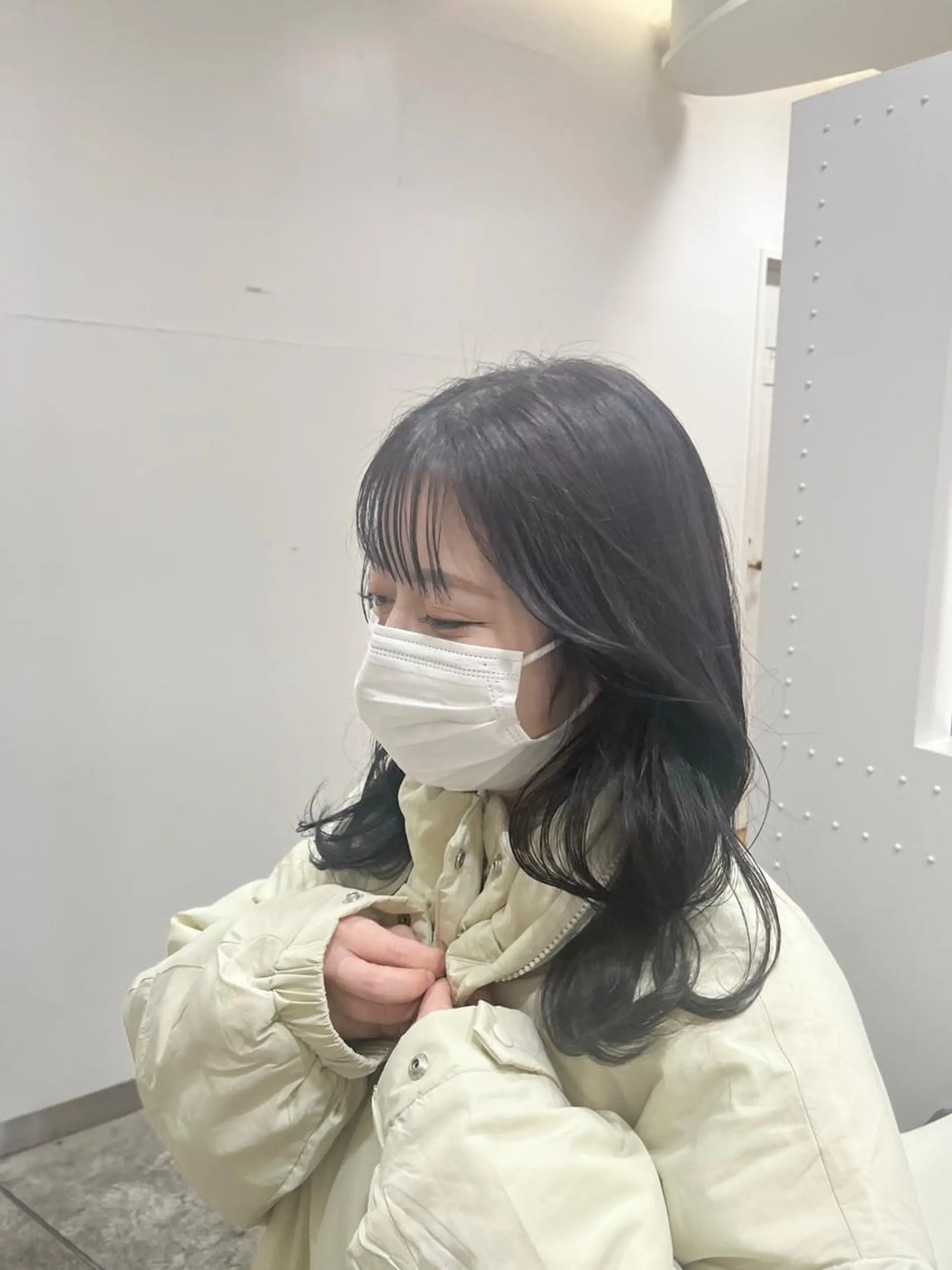 セミロング カラー グレージュ ラベンダーカラー ラベンダーグレージュ ラベンダーグレー 韓国レイヤー×モテ髪 /MITSUKI🤍のヘアスタイル