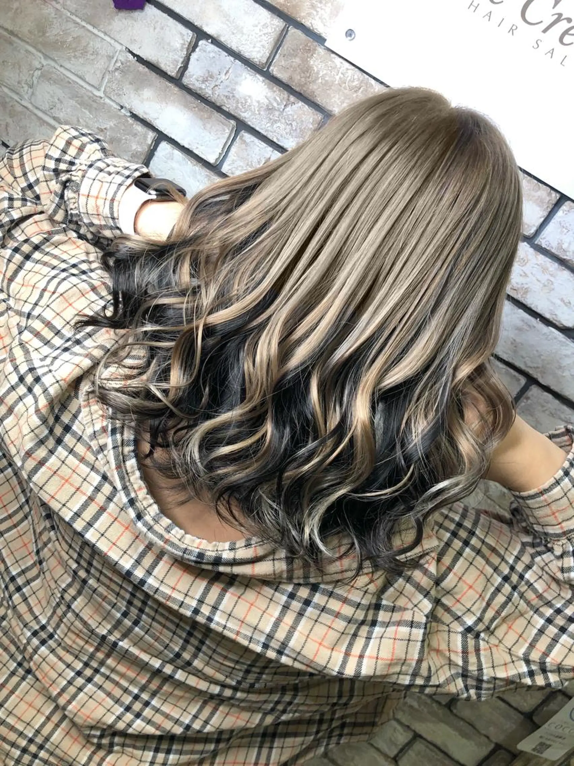 ミディアム カラー ヘアカラー ハイトーン/韓国風 🤍Nacchi🐈のマツエク・マツパデザイン