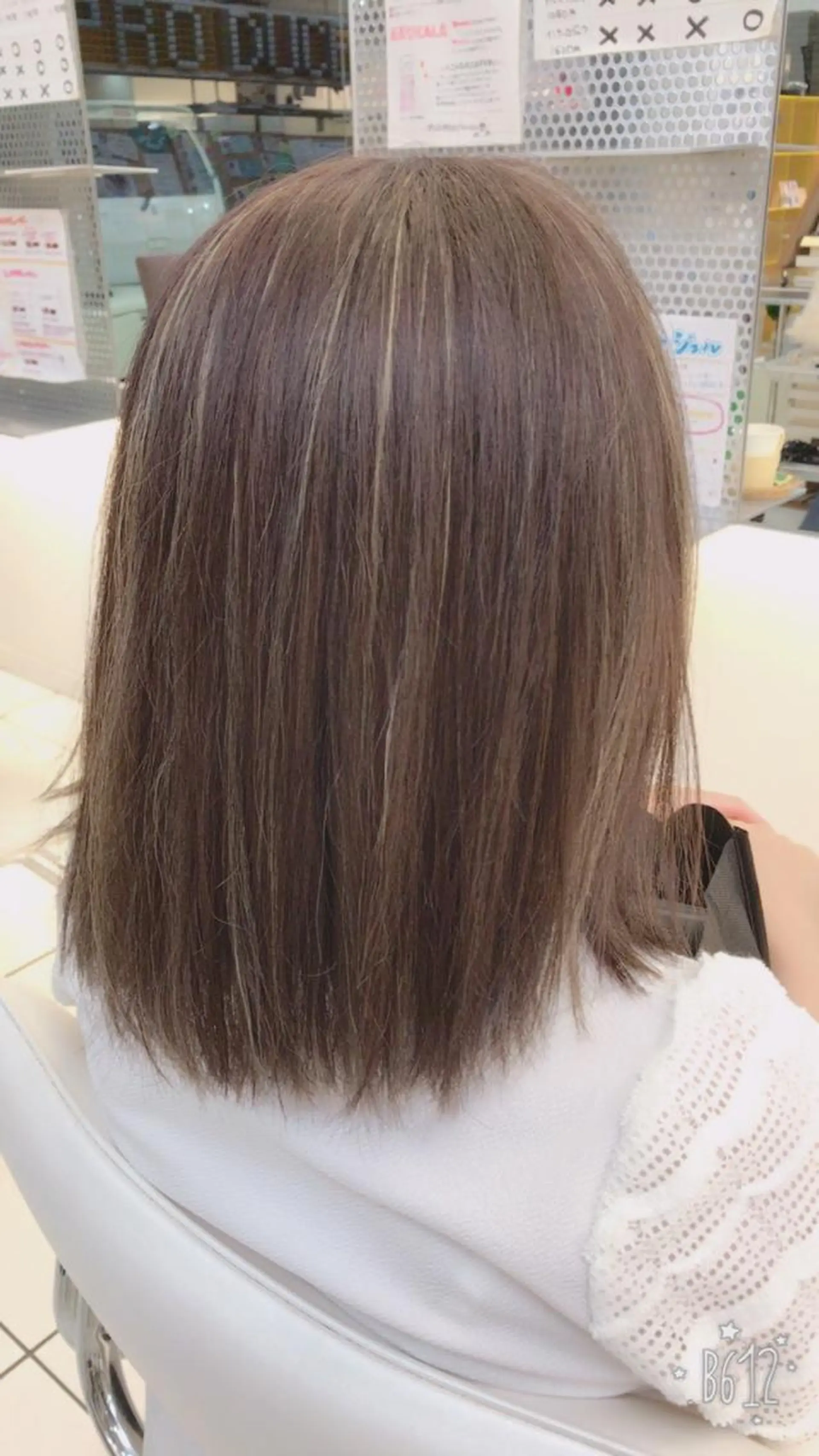 ミディアム アッシュ パープルカラー 相武台ショート特化 💐川崎希💐のヘアスタイル