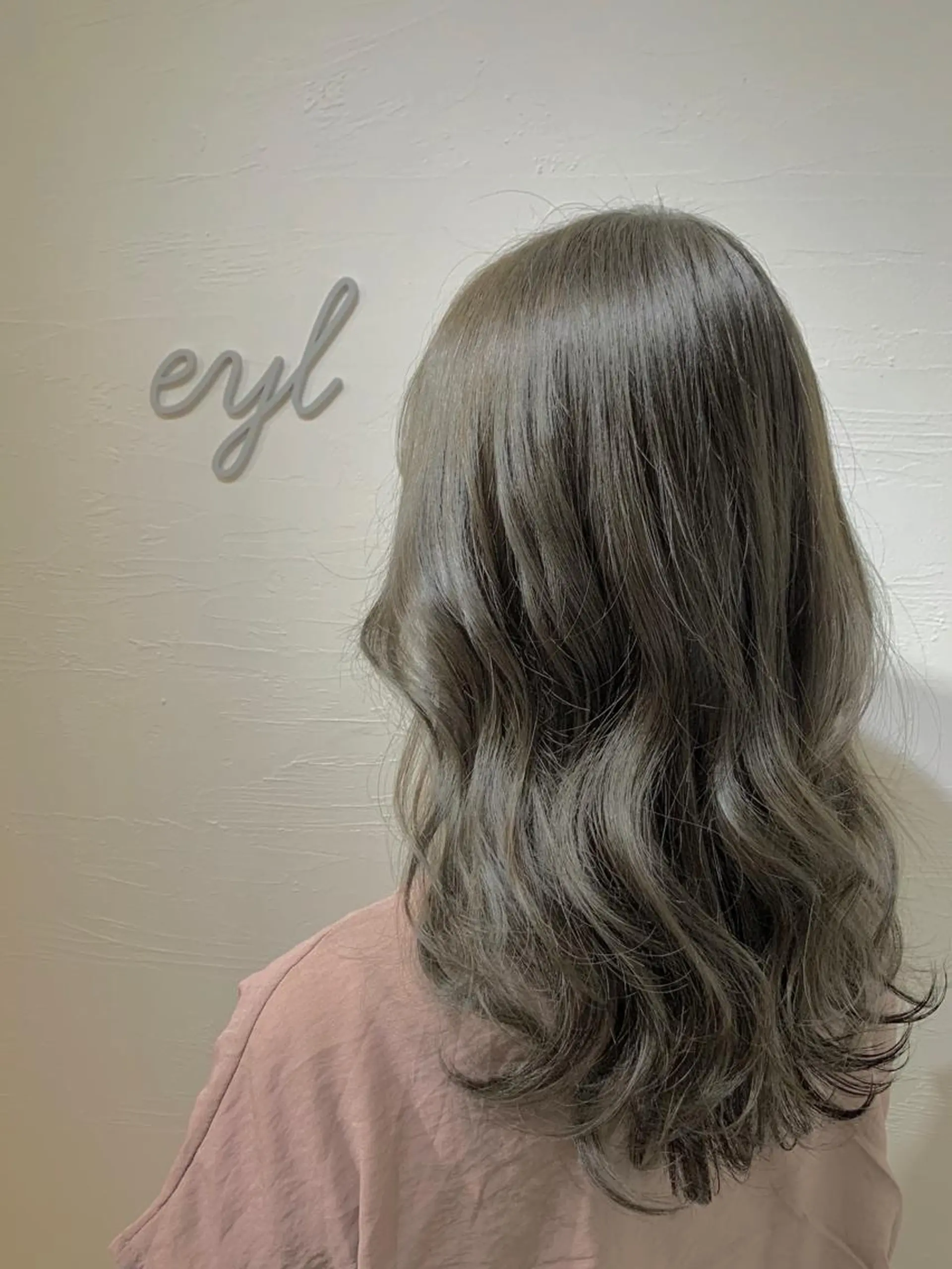 セミロング カラー ベージュカラー ブルーカラー イルミナカラー eyl〜エイル〜所属・💎赤み消しカラー 特化型デザイナー💎のヘアスタイル