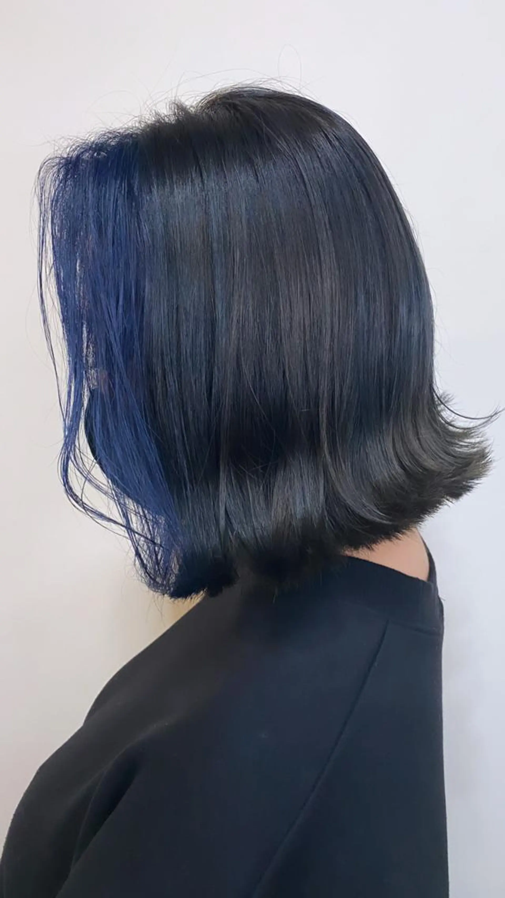 ショート カラー ヘアアレンジ ミストバング ブルーカラー  フェイスフレーミング アイラッシュ/美容室 個室/瀬戸 一菜のヘアスタイル
