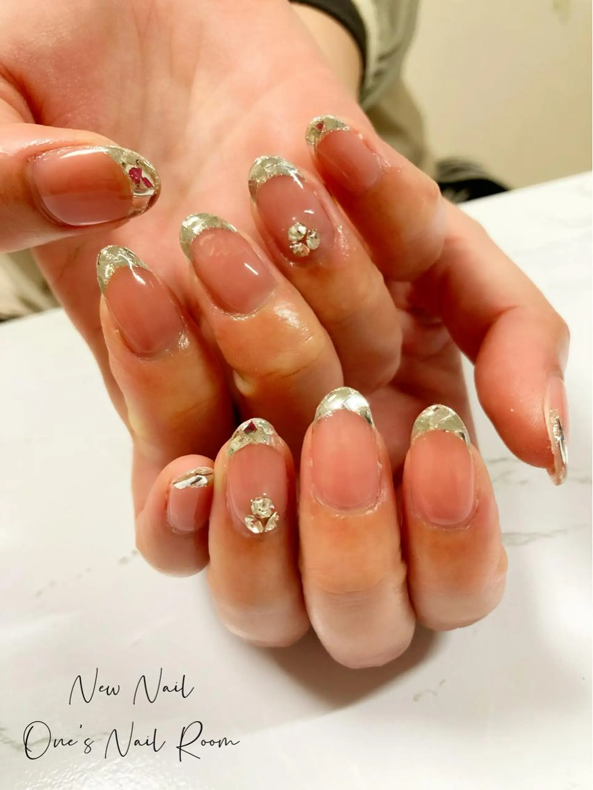 ネイル ハンドネイル One's Nail Roomのネイルデザイン
