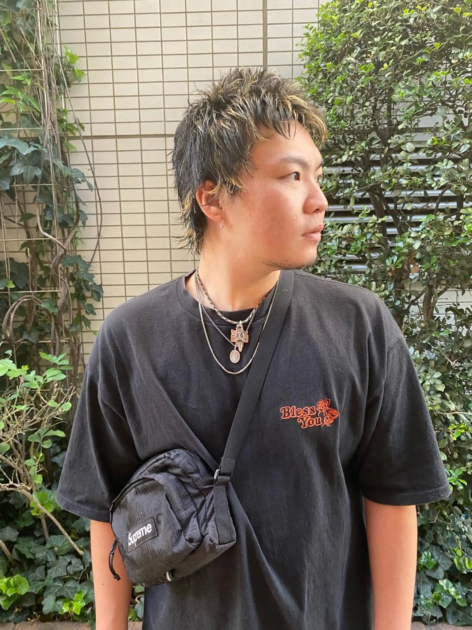 ショート メンズ メンズハイライト メンズウルフカット ハイライト ウルフカット カット イシカワ エリナのヘアスタイル