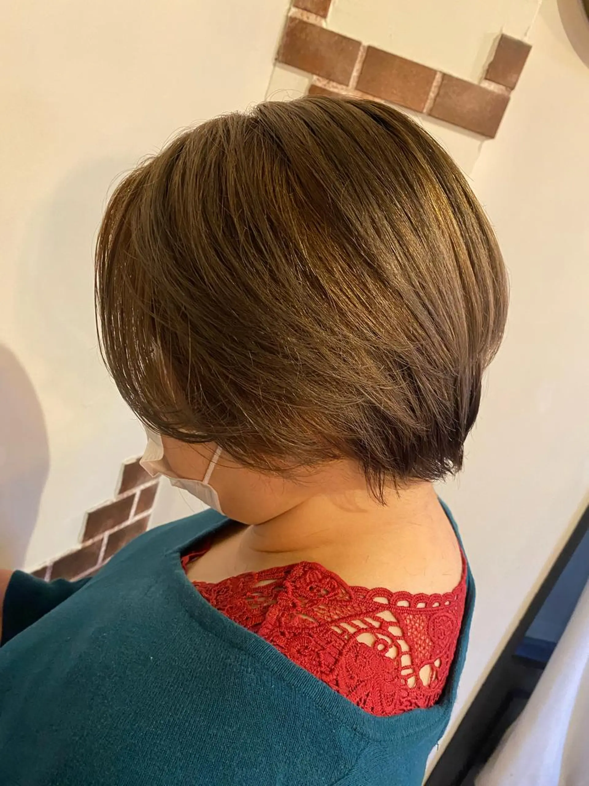 ショート カラー 顔周りカット🍑 Zina難波 Akiのヘアスタイル