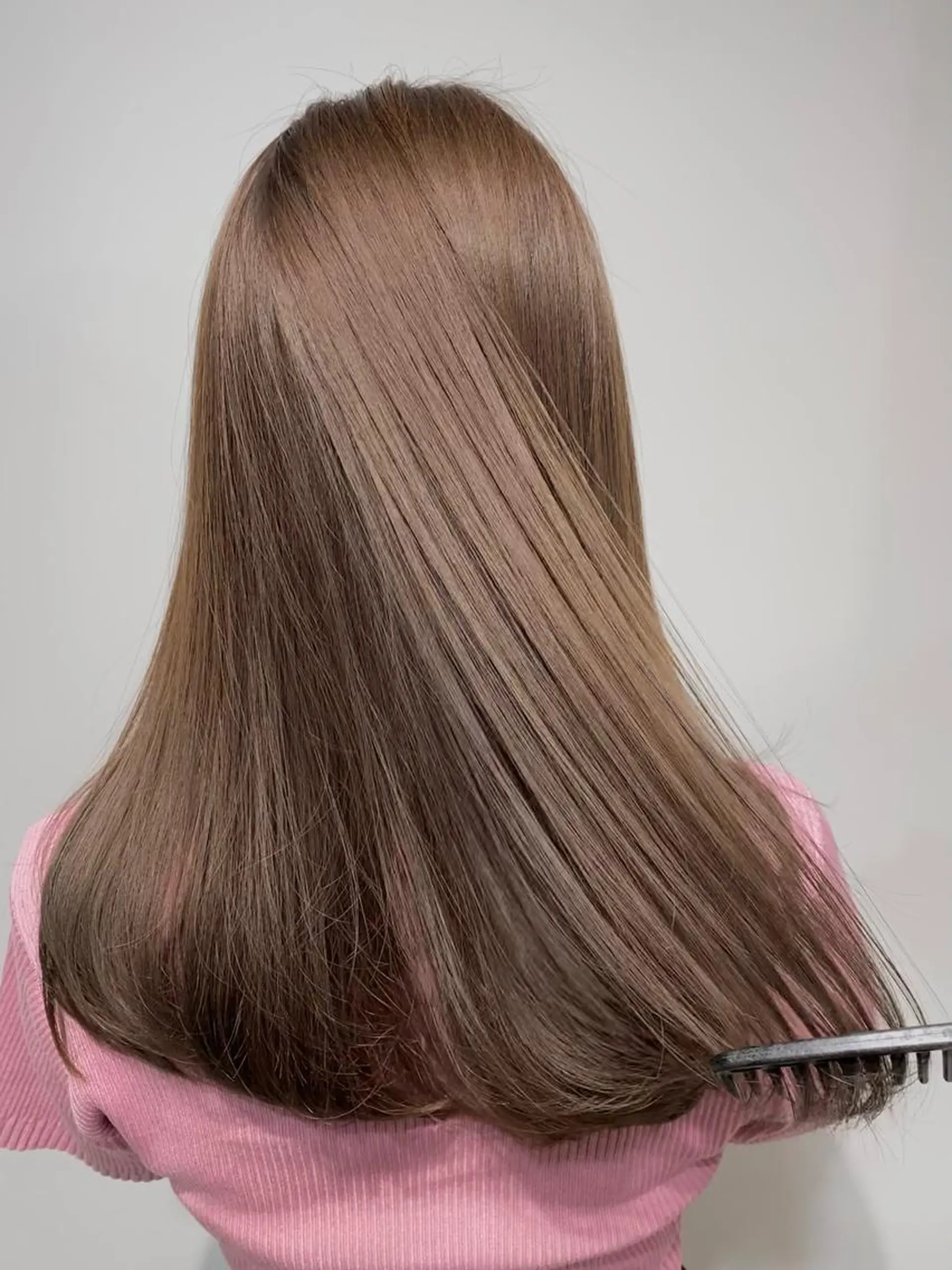 ミディアム カット ヘアカラー トリートメント LOVESTOIKE 堂本のヘアスタイル