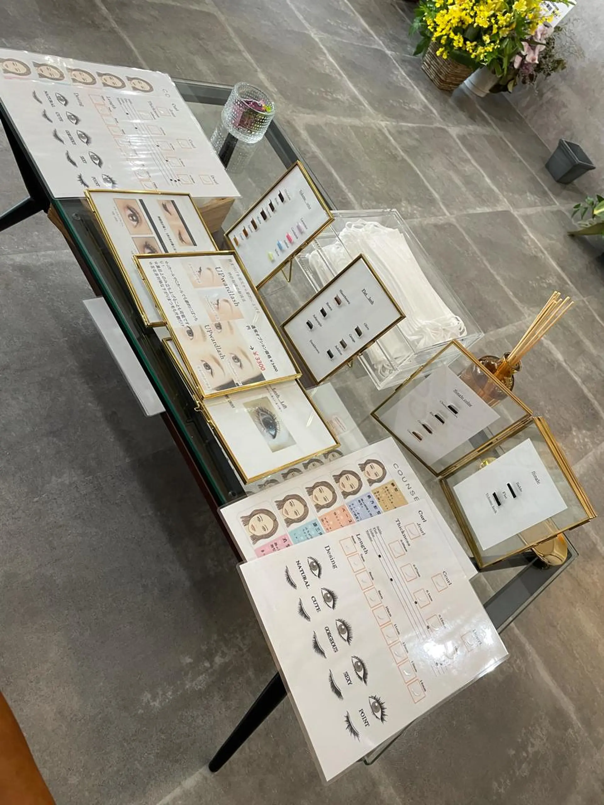 OLIVIA EBISU店長　丹野のマツエク・マツパデザイン