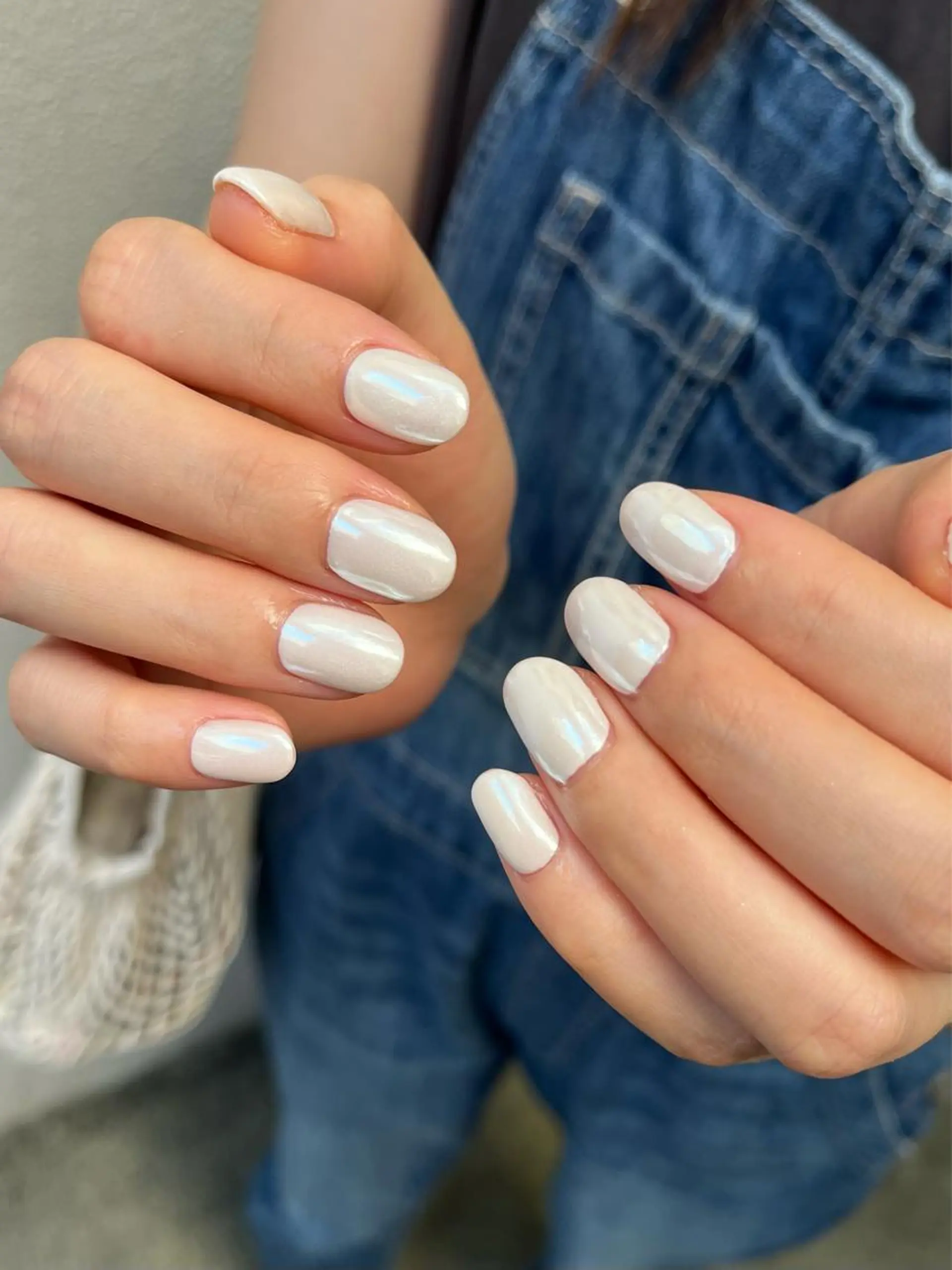 ネイル ジェルネイル キラキラネイル 韓国ネイル パラジェル ワンホンネイル ハンドネイル nails' it...のネイルデザイン