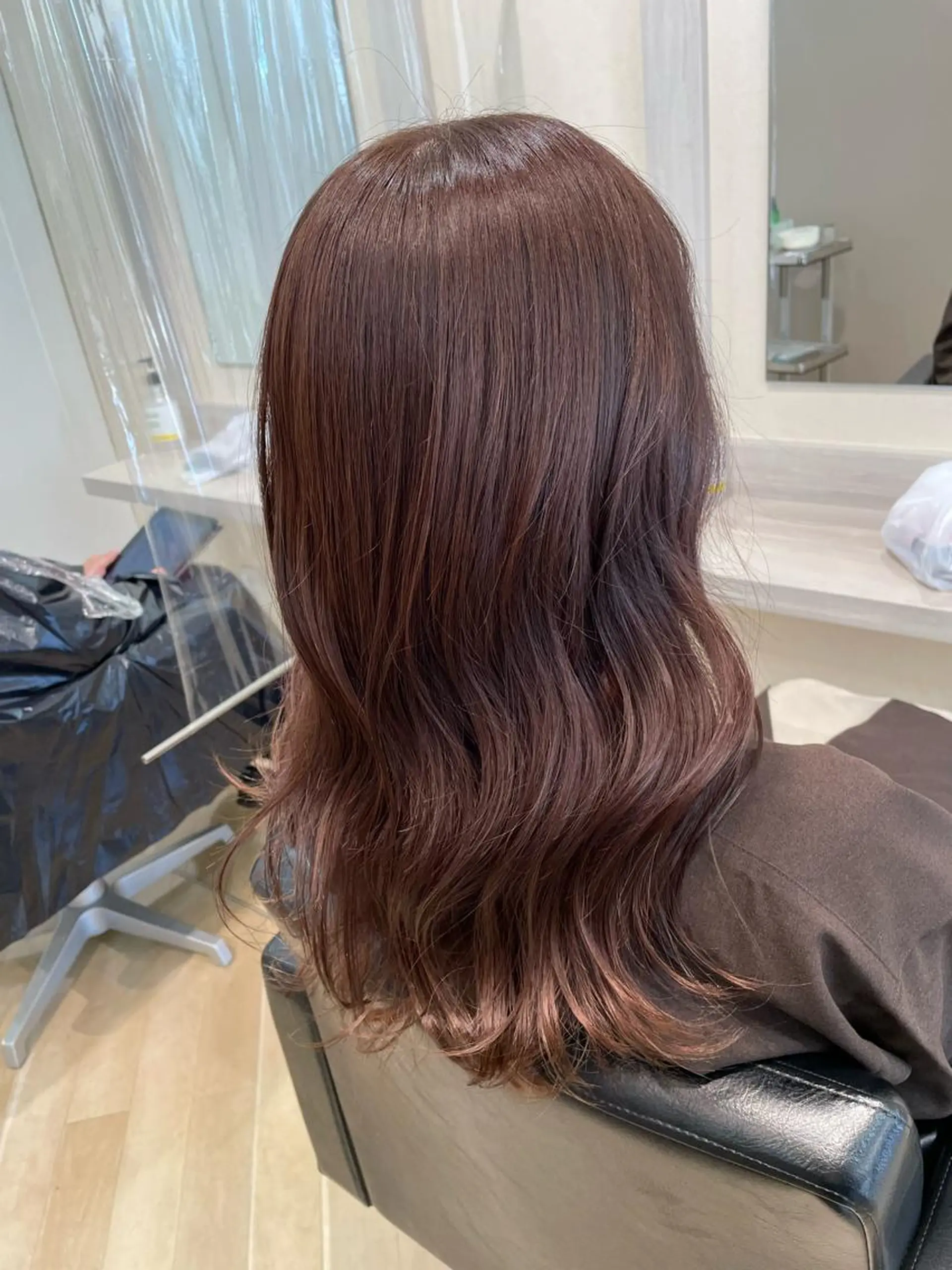 セミロング カラー ブリーチ ブラウンカラー 透明感カラー モカブラウン ブリーチなしカラー カット ヘアカラー 色川 優斗《髪質改善》のヘアスタイル