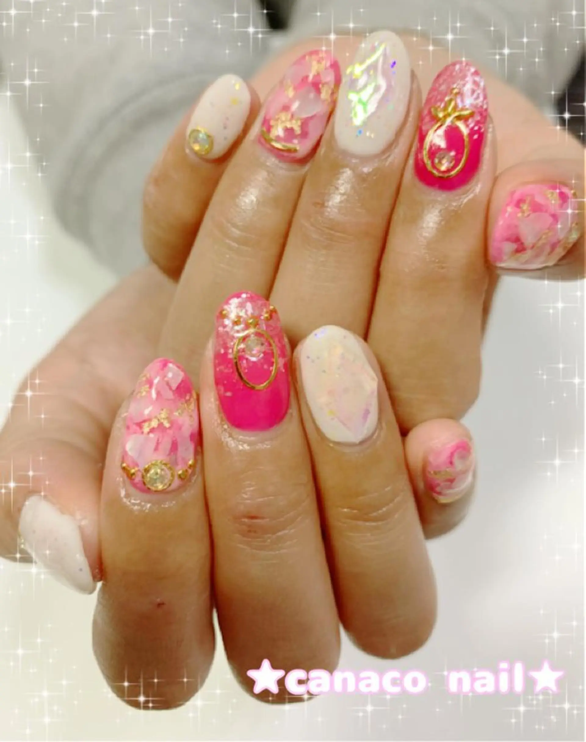 ネイル アートネイル ジェルネイル パラジェル ストーンネイル ハンドネイル ハンドケア Felice所属・ベテランネイル cnc  nailのネイルデザイン