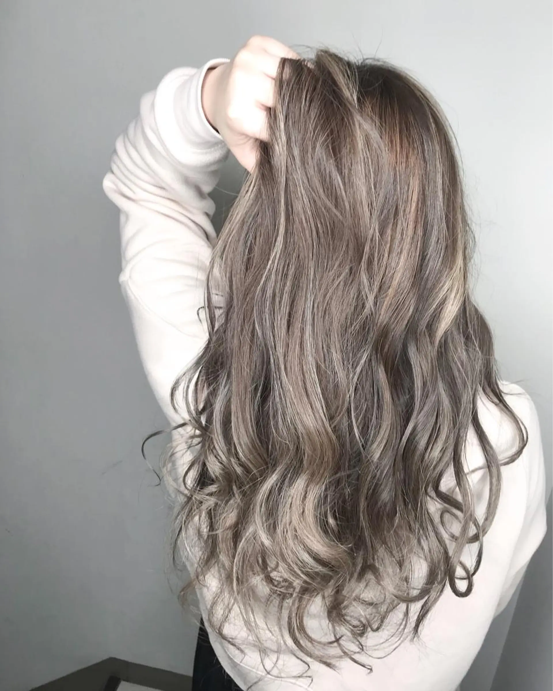 セミロング カラー パーマ 外国人風カラー ヘアカラー トリートメント 🫧代表/新宿駅近/ 限定価格🫧田辺貴裕のヘアスタイル