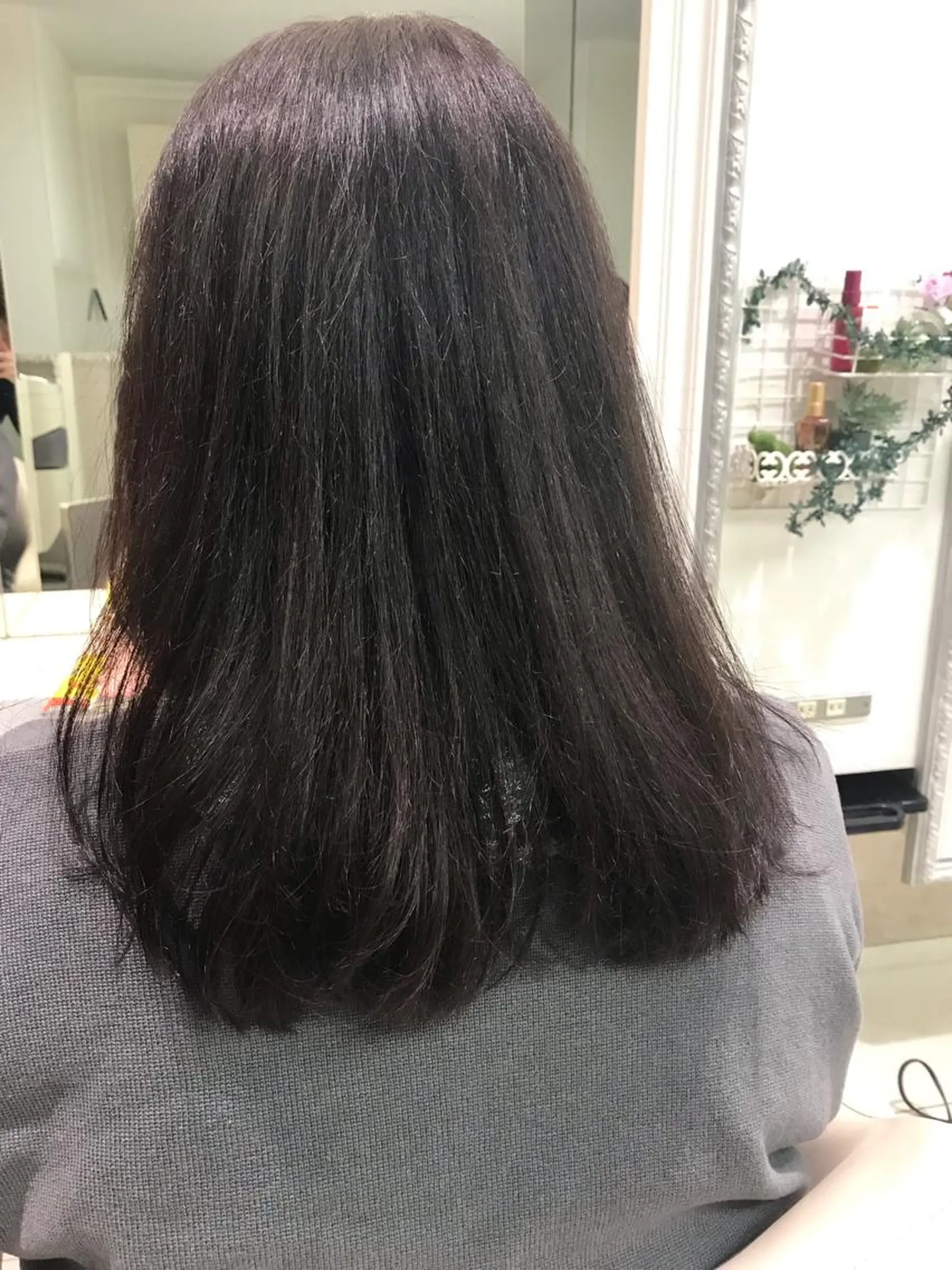 セミロング クリーピー　オーナー 福田 将太のヘアスタイル