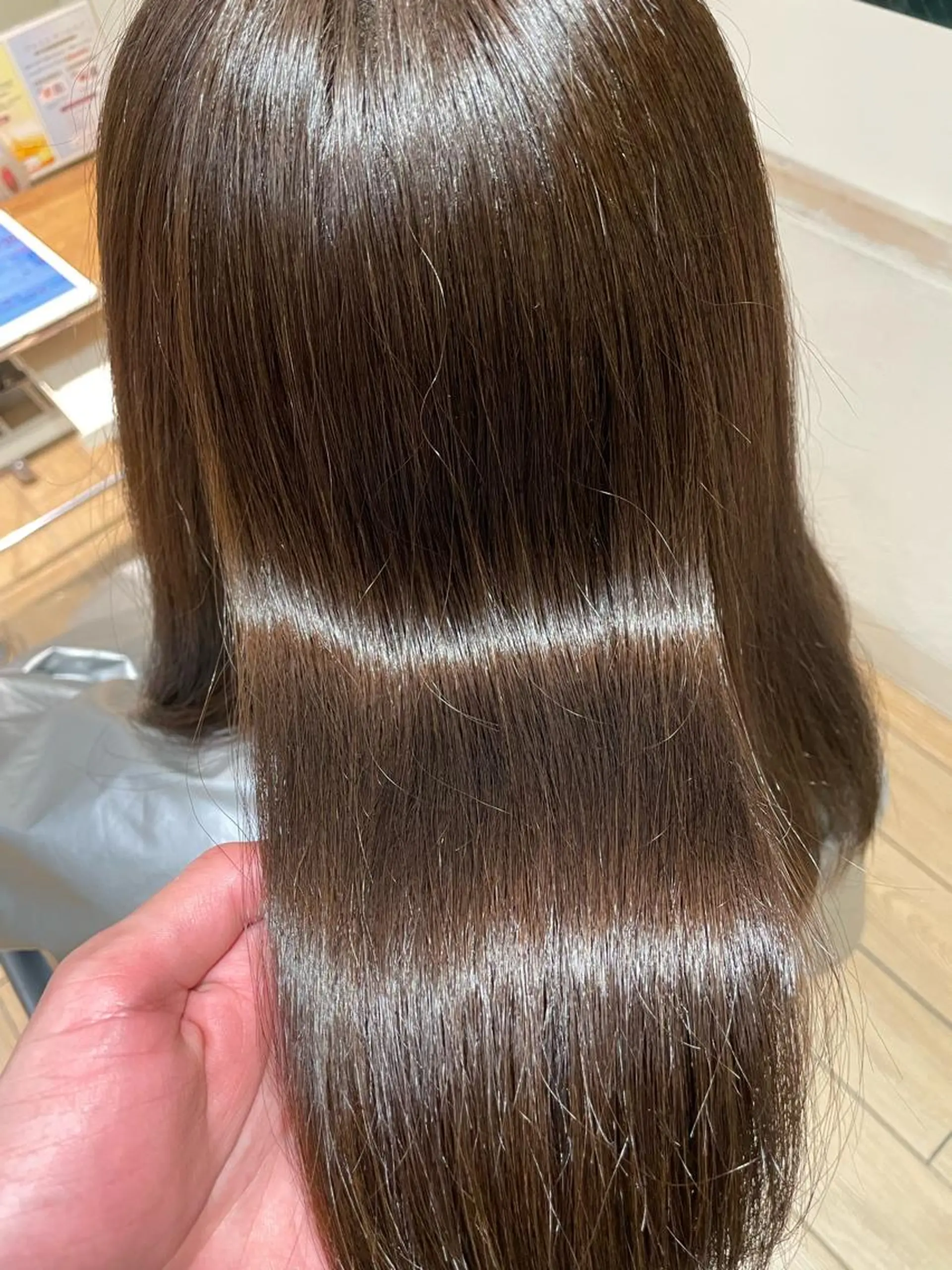 ミディアム カラー afloatkobe所属・美髪/髪質改善 川口凌弥のヘアスタイル