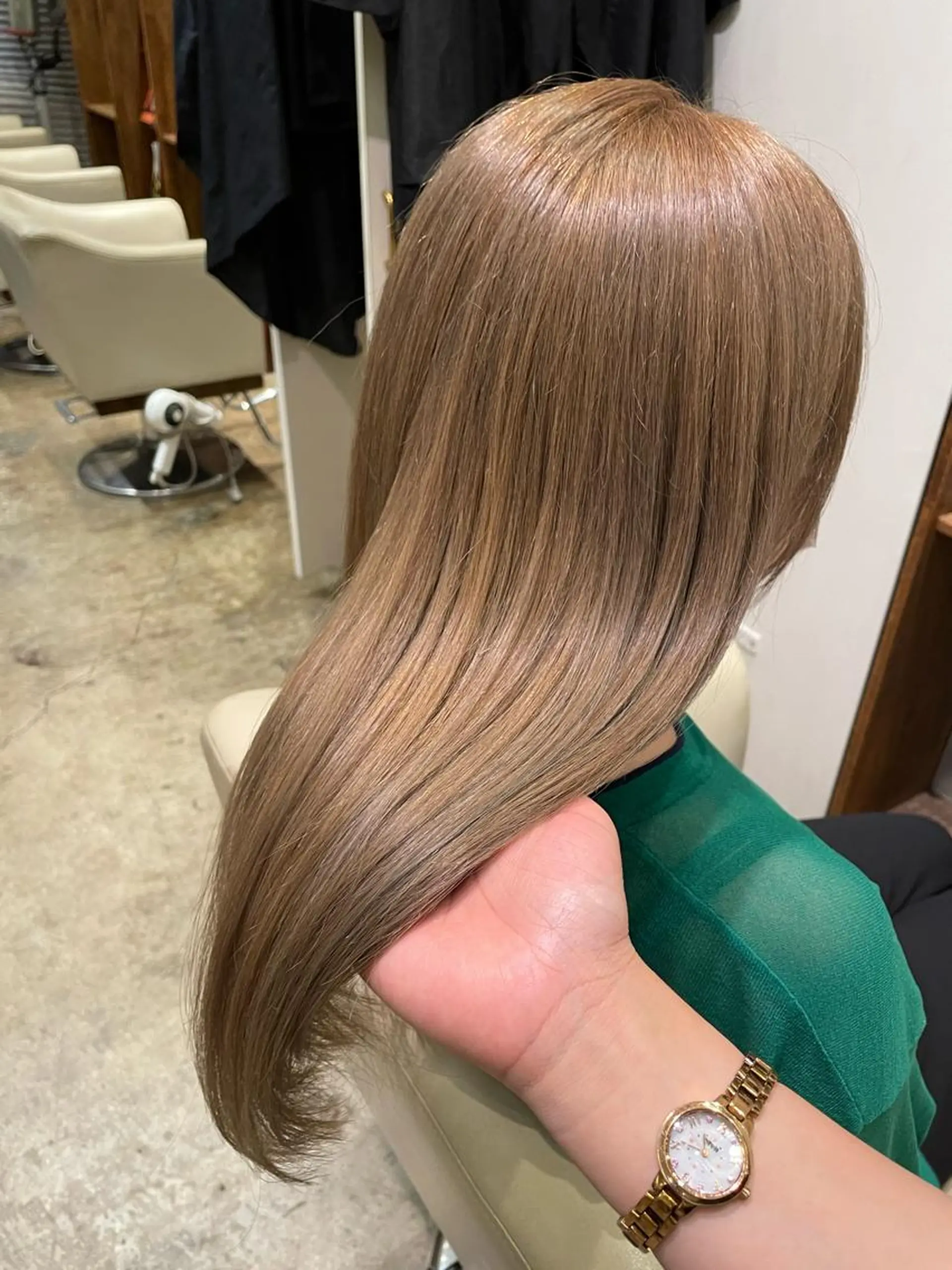 セミロング カラー 【完全個室】髪質改善 暖色カラー/山崎唯奈のヘアスタイル