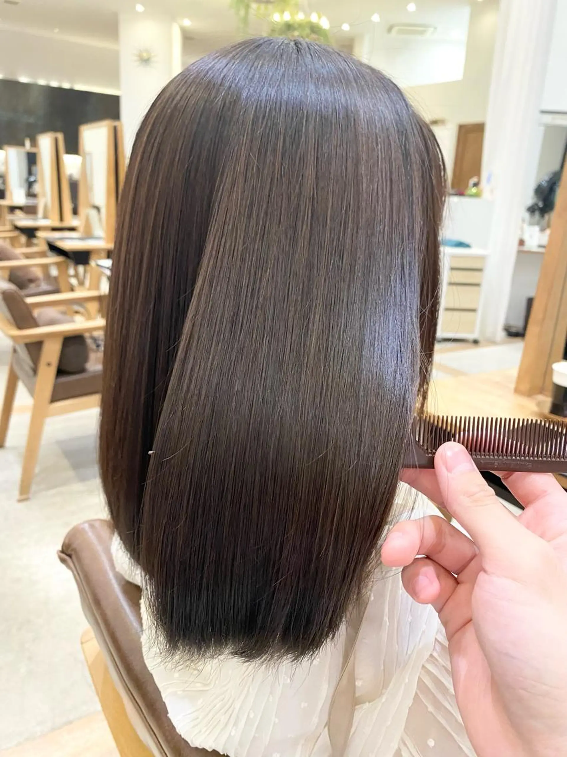 ミディアム カット トリートメント 🍀本格ヘッドスパ 👑髪質改善🍀英司のヘアスタイル