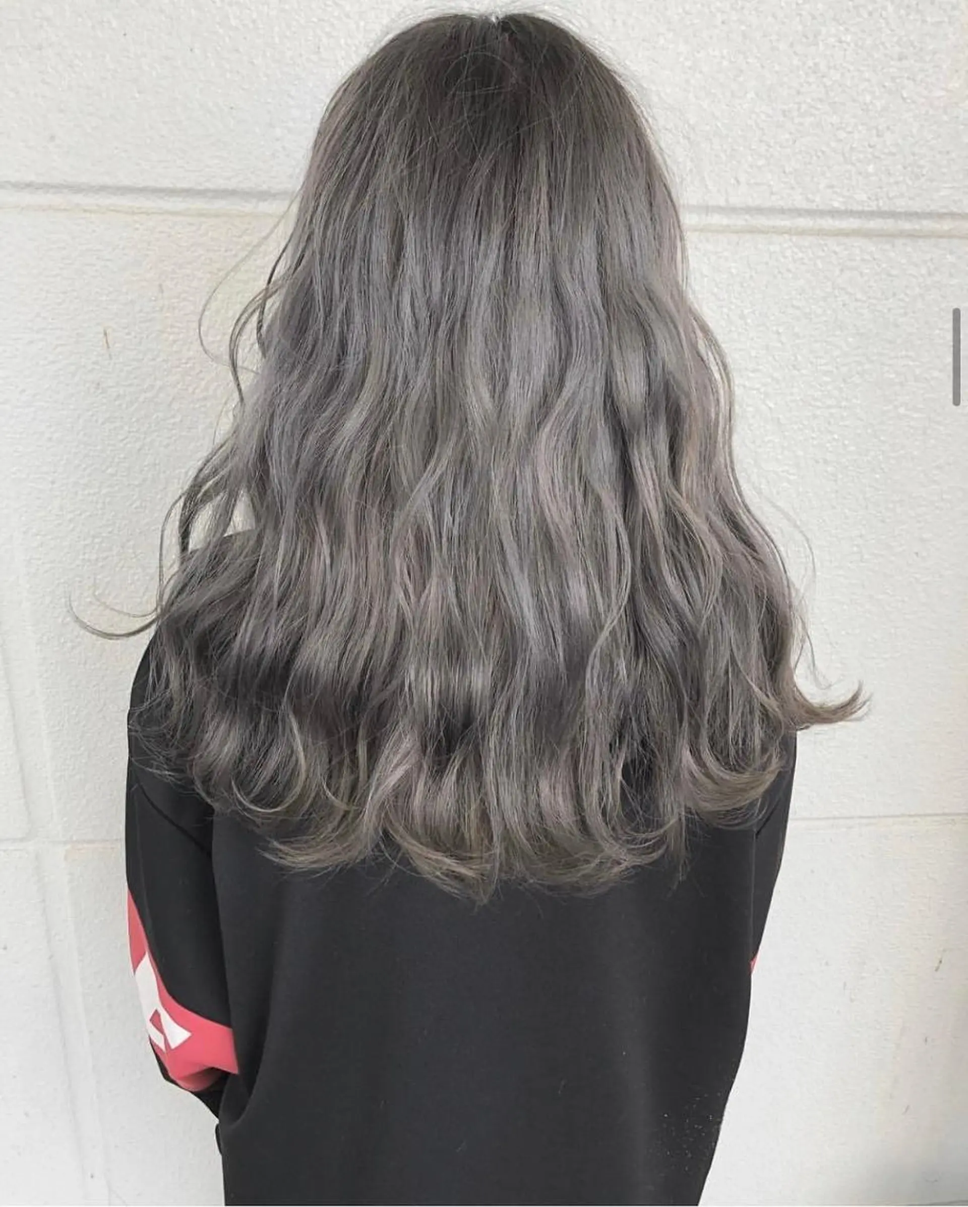 ロング _WHITE 天神店のヘアスタイル