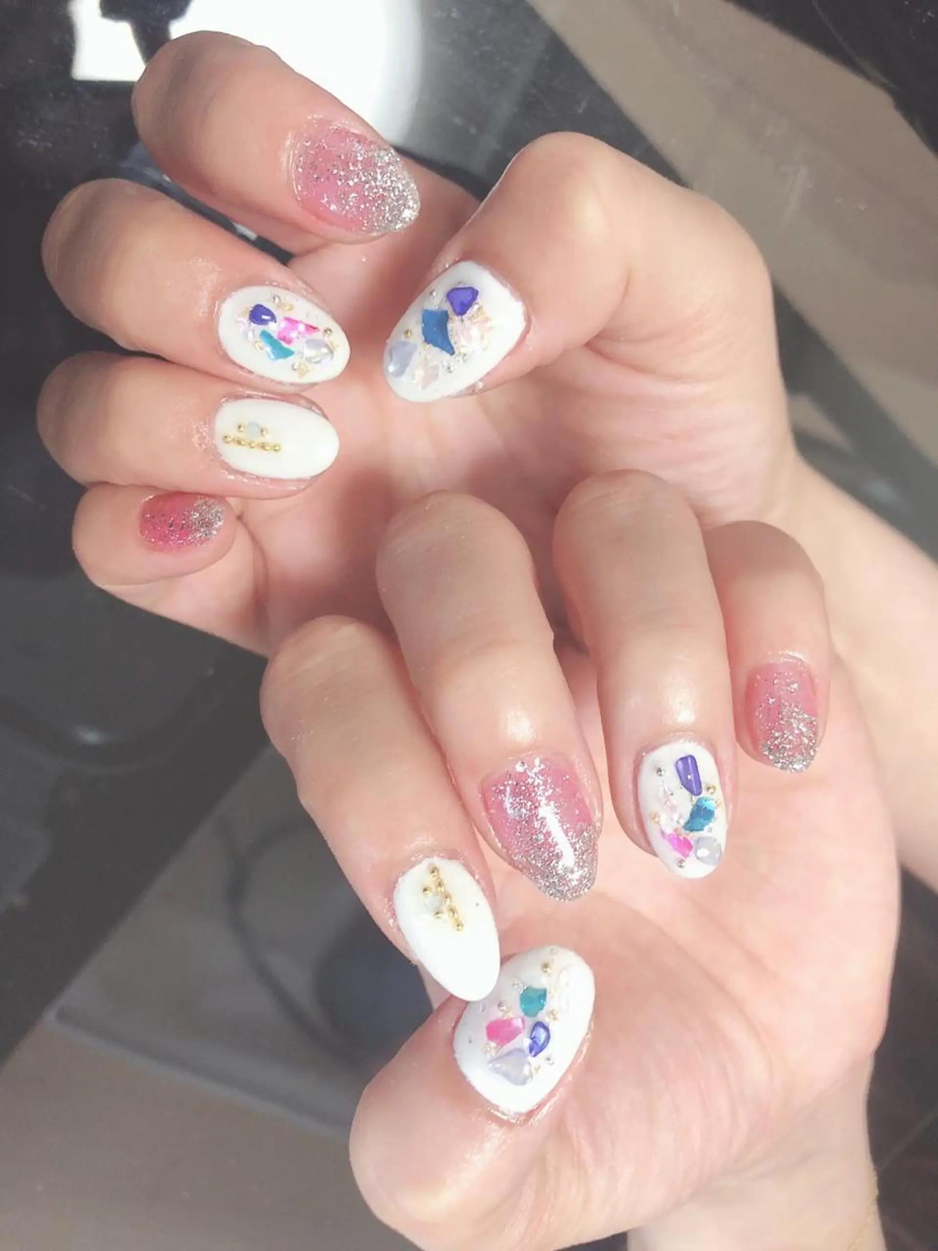 ネイル ハンドネイル 荒井 海輝のネイルデザイン