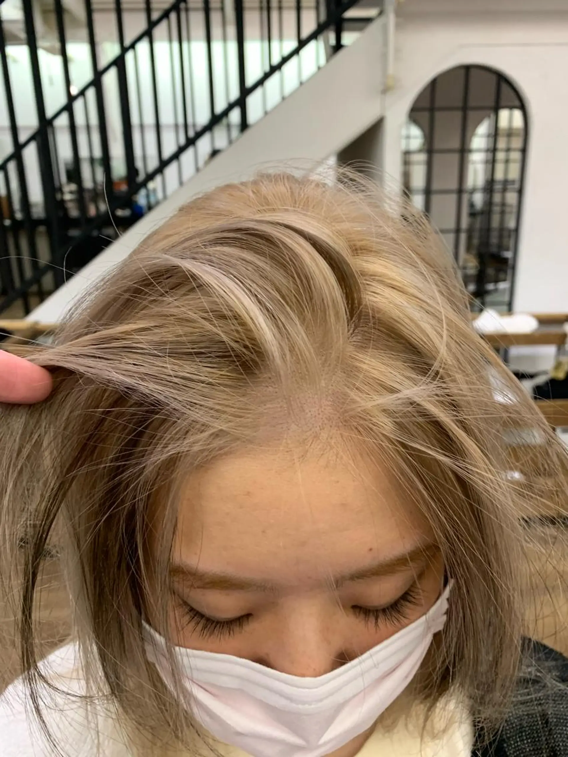 セミロング カラー ハッシュカット カシマハヤトのヘアスタイル