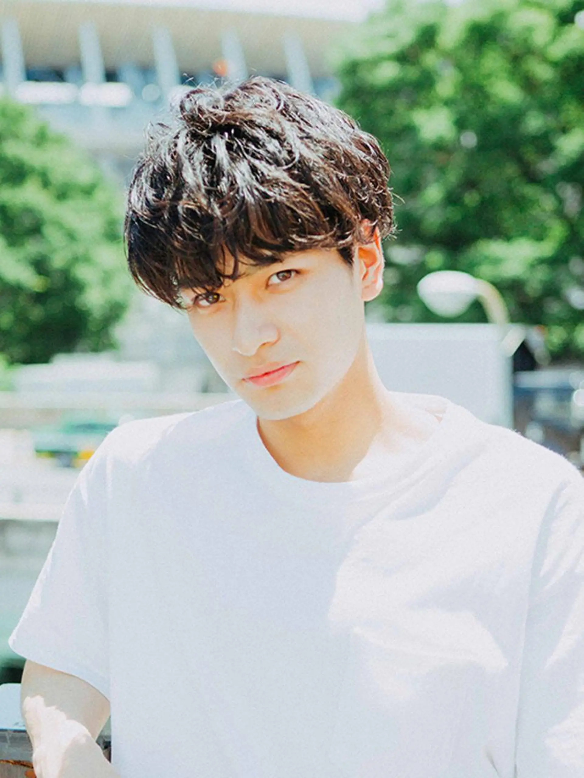 ミディアム カラー パーマ メンズ 🌟髪質改善ケアカラ ー美髪縮毛矯正y🌟のヘアスタイル