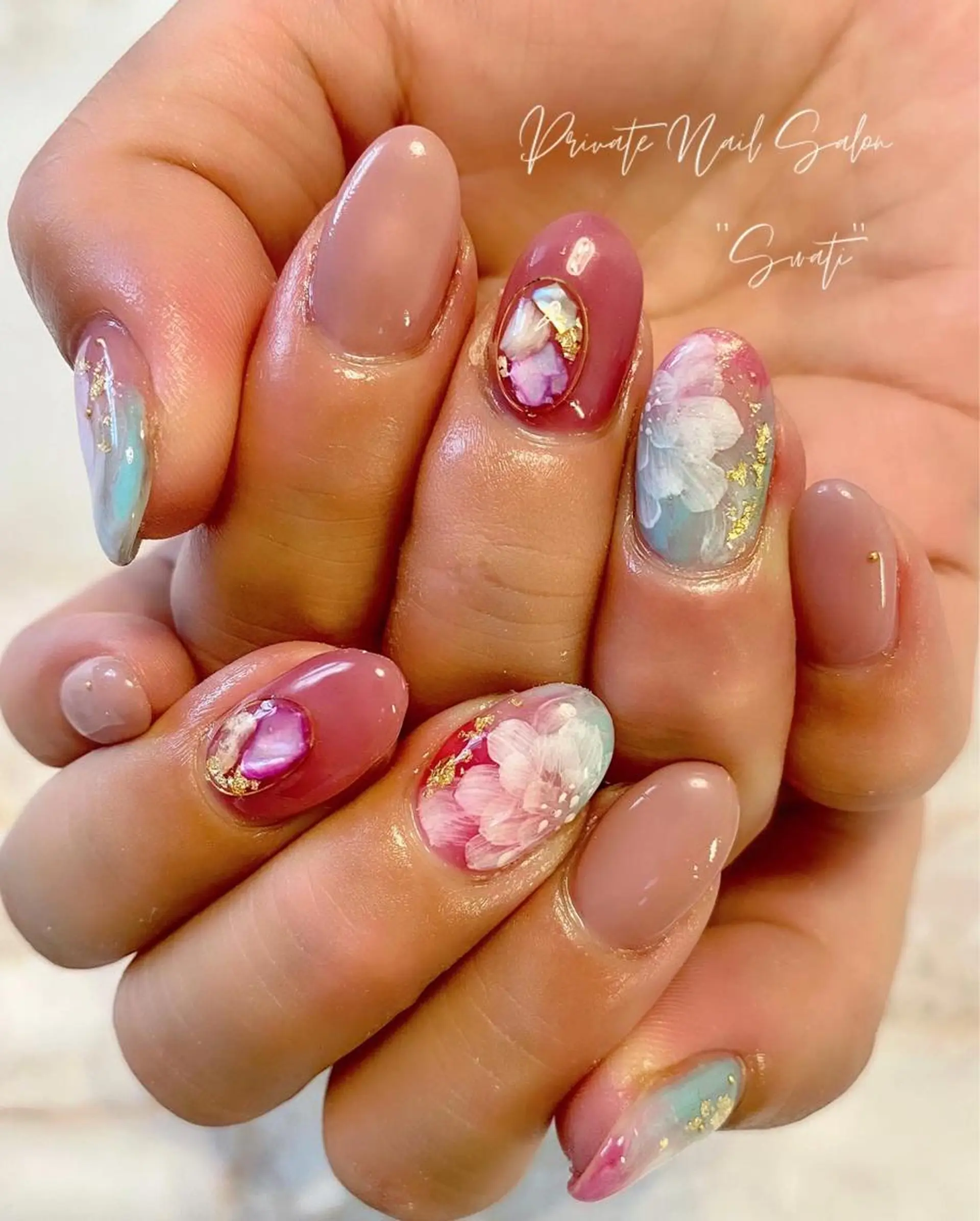 ネイル アートネイル ニュアンスネイル オフィスネイル 冬ネイル yuko （ネイリスト）のネイルデザイン