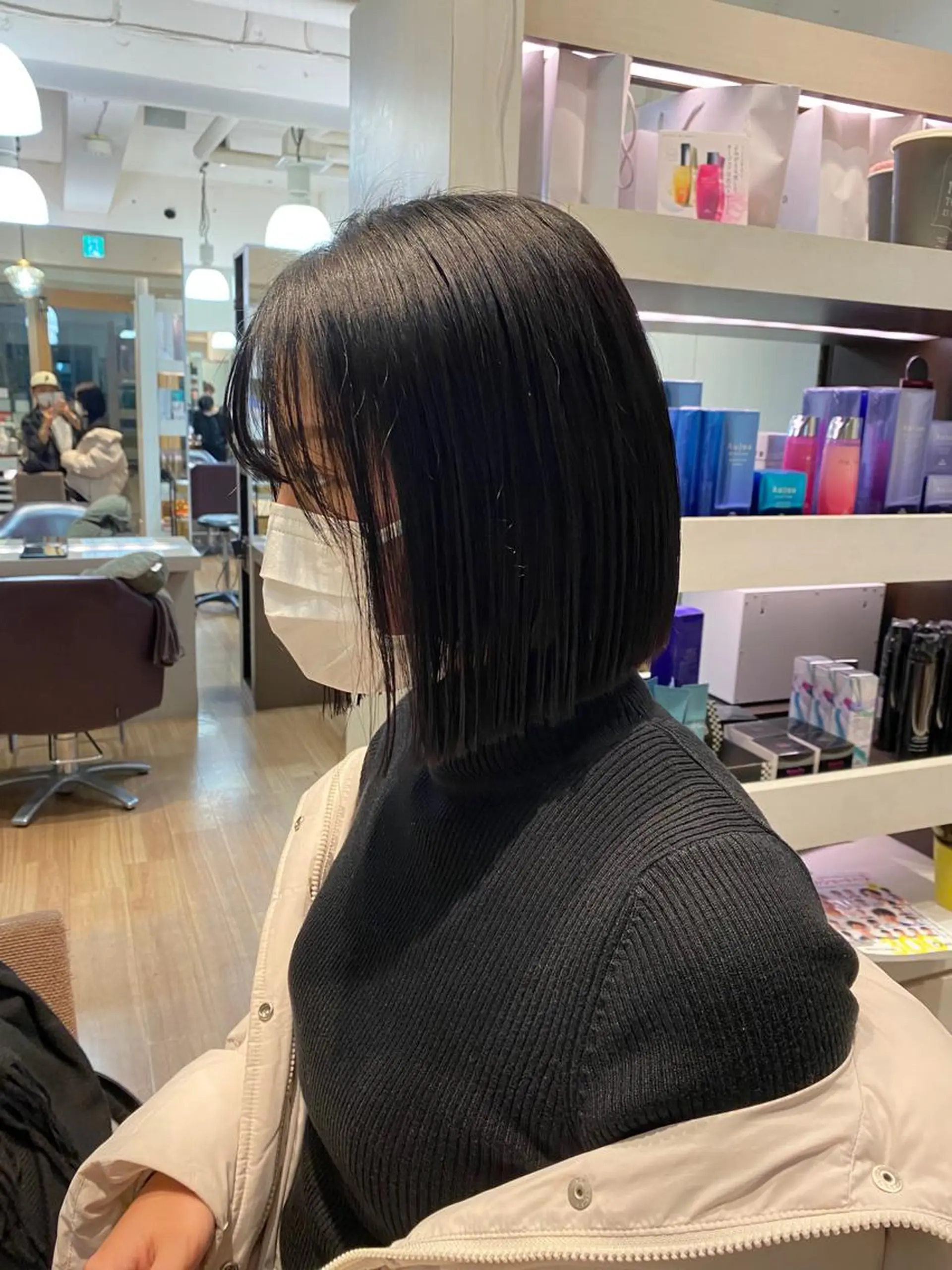 ショート ボブ カット 縮毛矯正 ハマベ イクト FLORENのヘアスタイル