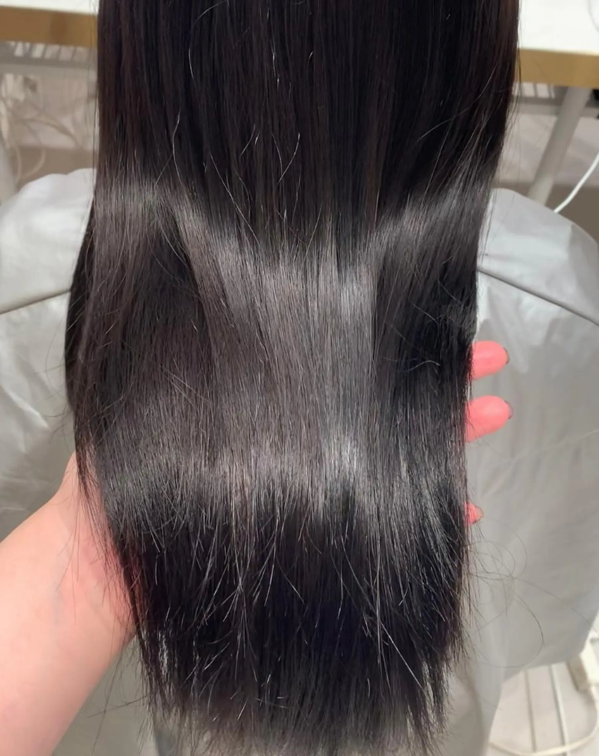 セミロング カラー ヘアアレンジ 内田 志乃のヘアスタイル