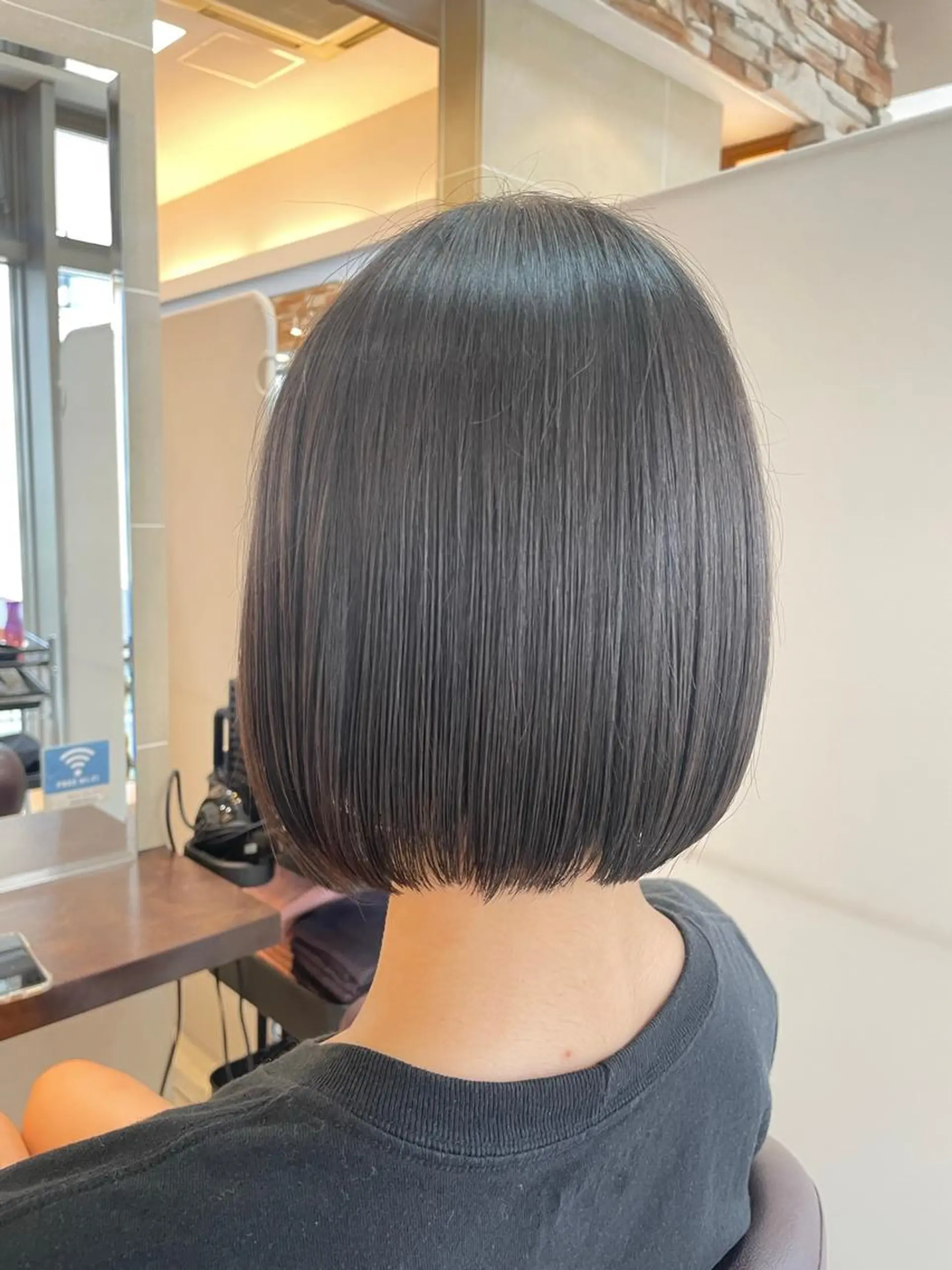 ショート カット トリートメント 垢抜け透明感カラー 🌻篠崎梓🌻のヘアスタイル