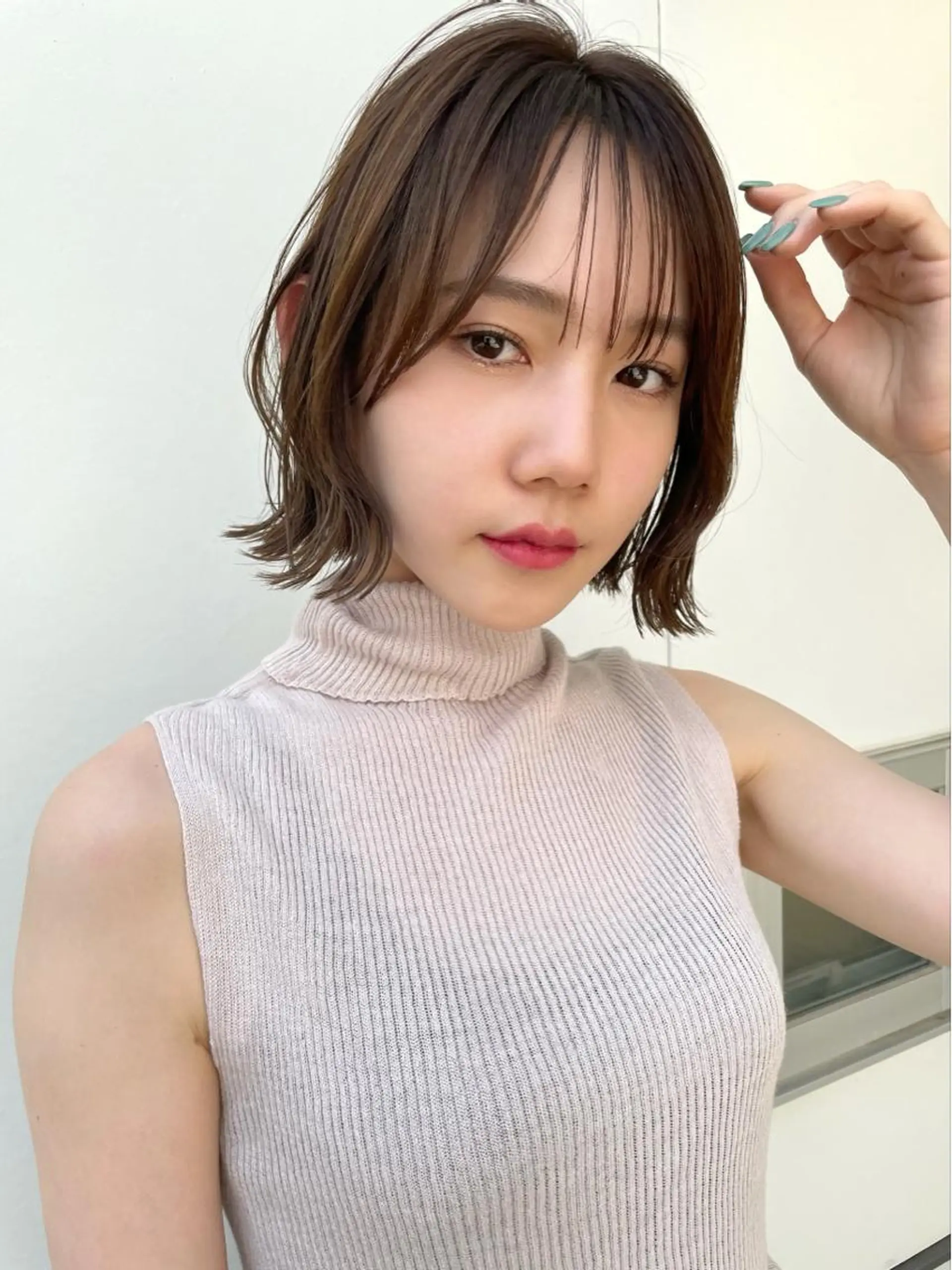 ミディアム カラー 結べるレイヤーボブ くびれLady表参道のヘアスタイル